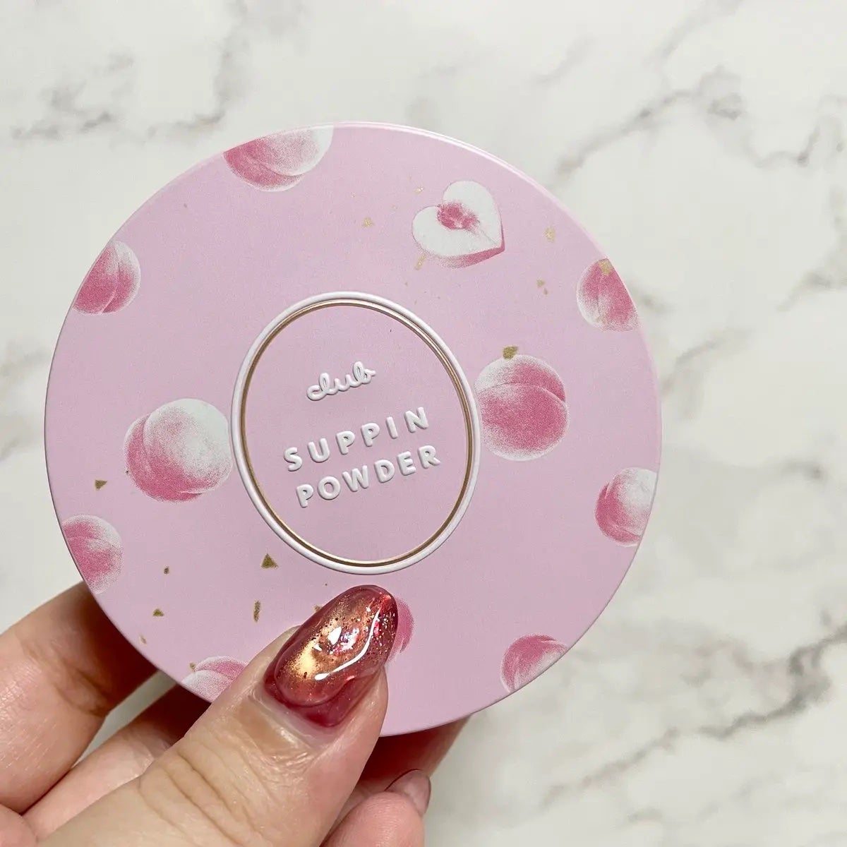 すっぴんパウダーC ピーチティの香り/クラブ/プレストパウダーを使ったクチコミ(2枚目)