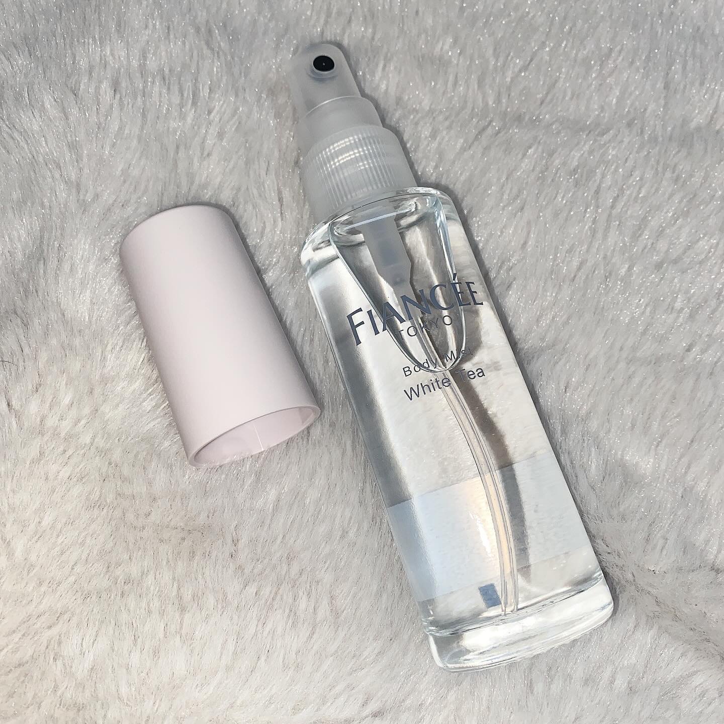 ボディミスト ホワイトティーの香り/フィアンセ/香水を使ったクチコミ（2枚目）
