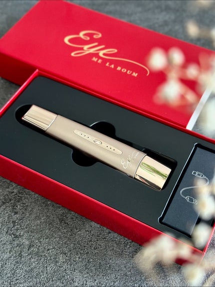 nita⌇フォロバ on LIPS 「目元ケア𓂃♡IKKOさんプロデュースの目元美顔器✨【MEラボン..」(5枚目)