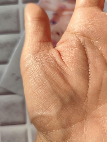 ミルキッシュガラスファンデ/KiSS/リキッドファンデーションを使ったクチコミ(3枚目)