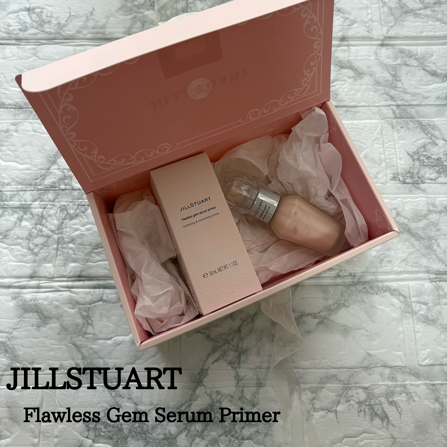 ジルスチュアート フローレスジェム セラムプライマー/JILL STUART/化粧下地を使ったクチコミ（1枚目）