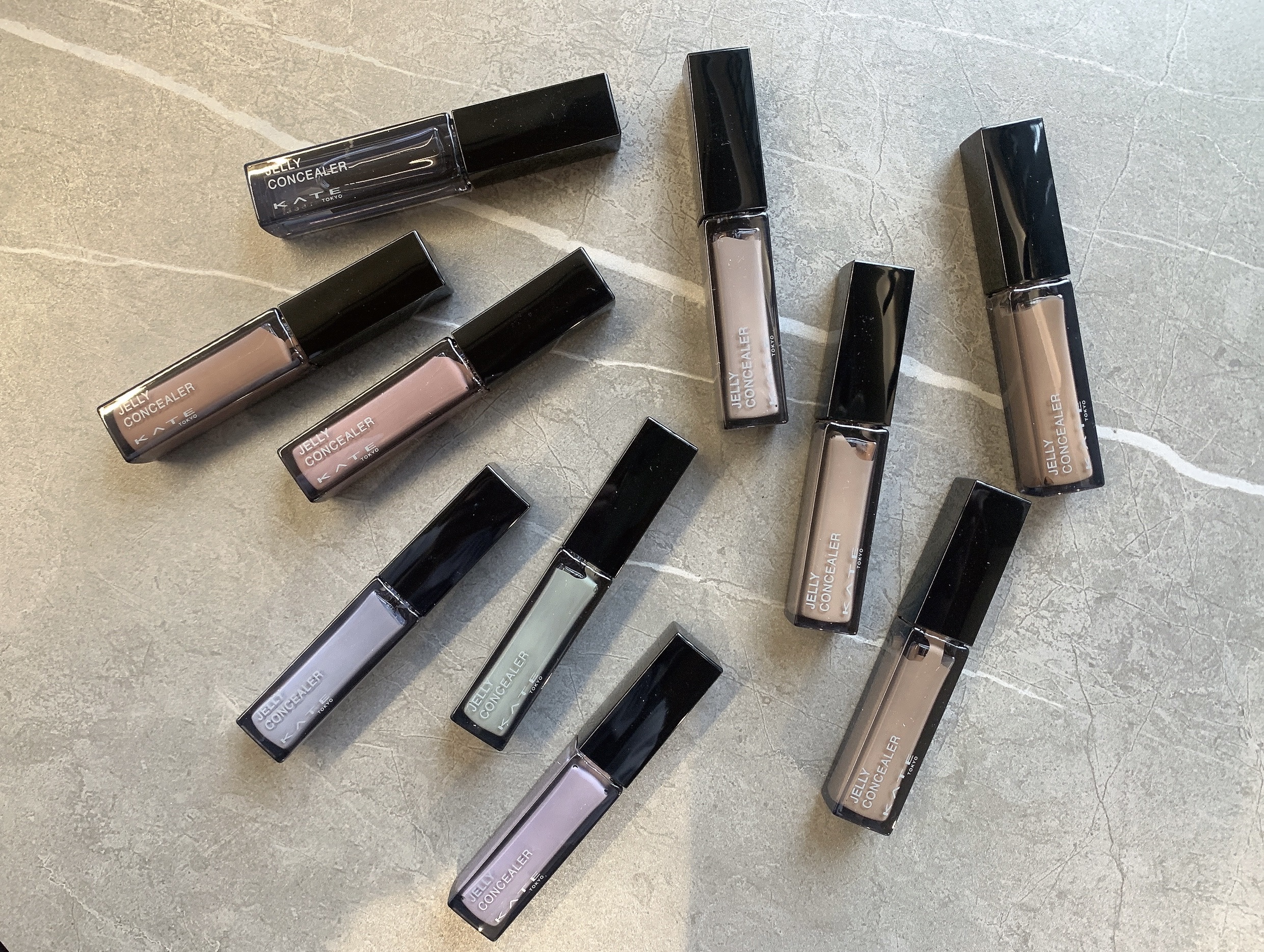 ケイト ジュレリープコンシーラー/KATE/リキッドコンシーラーを使ったクチコミ（3枚目）