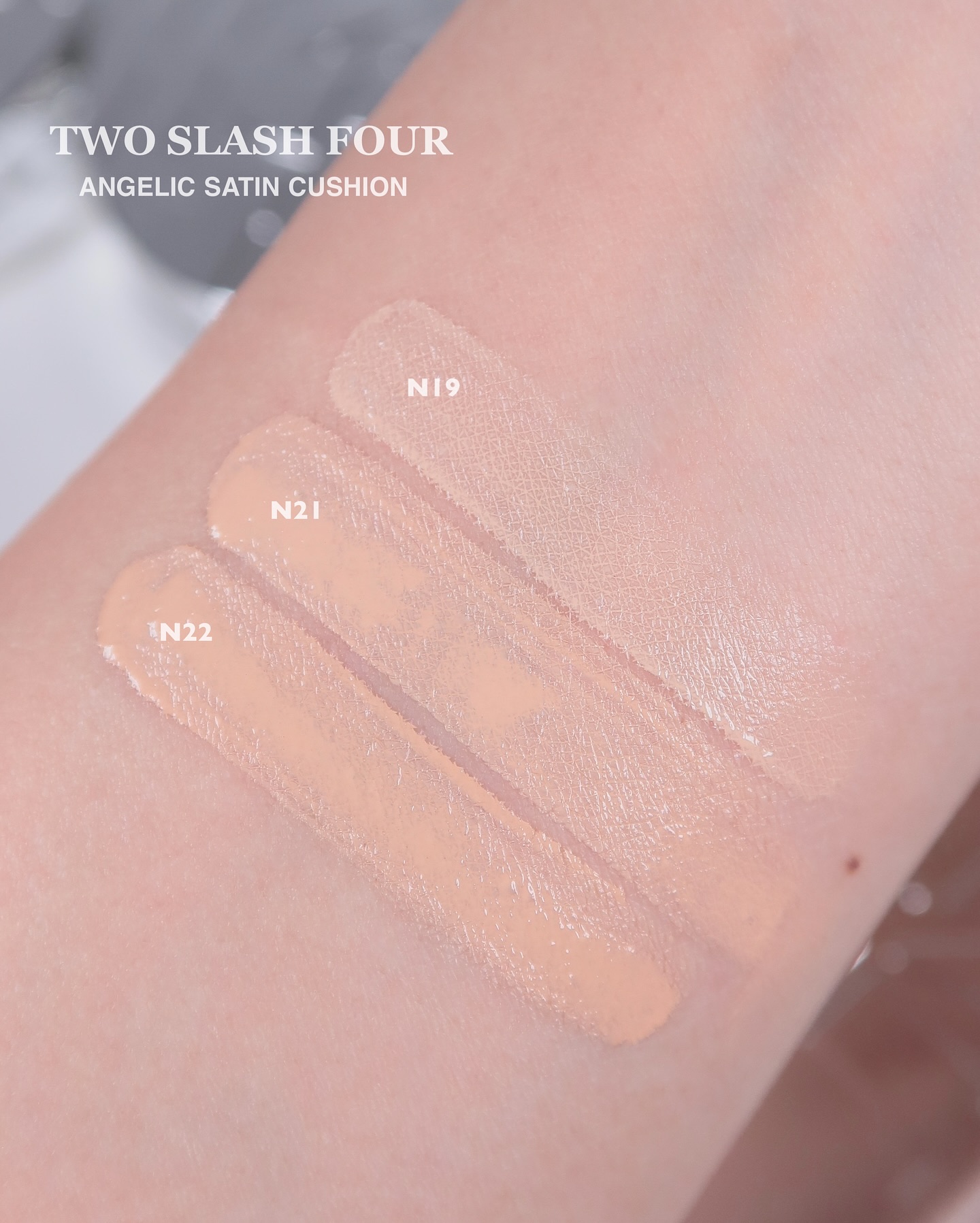 エンジェリックサテンクッション N22/TWO SLASH FOUR/クッションファンデーションを使ったクチコミ（2枚目）