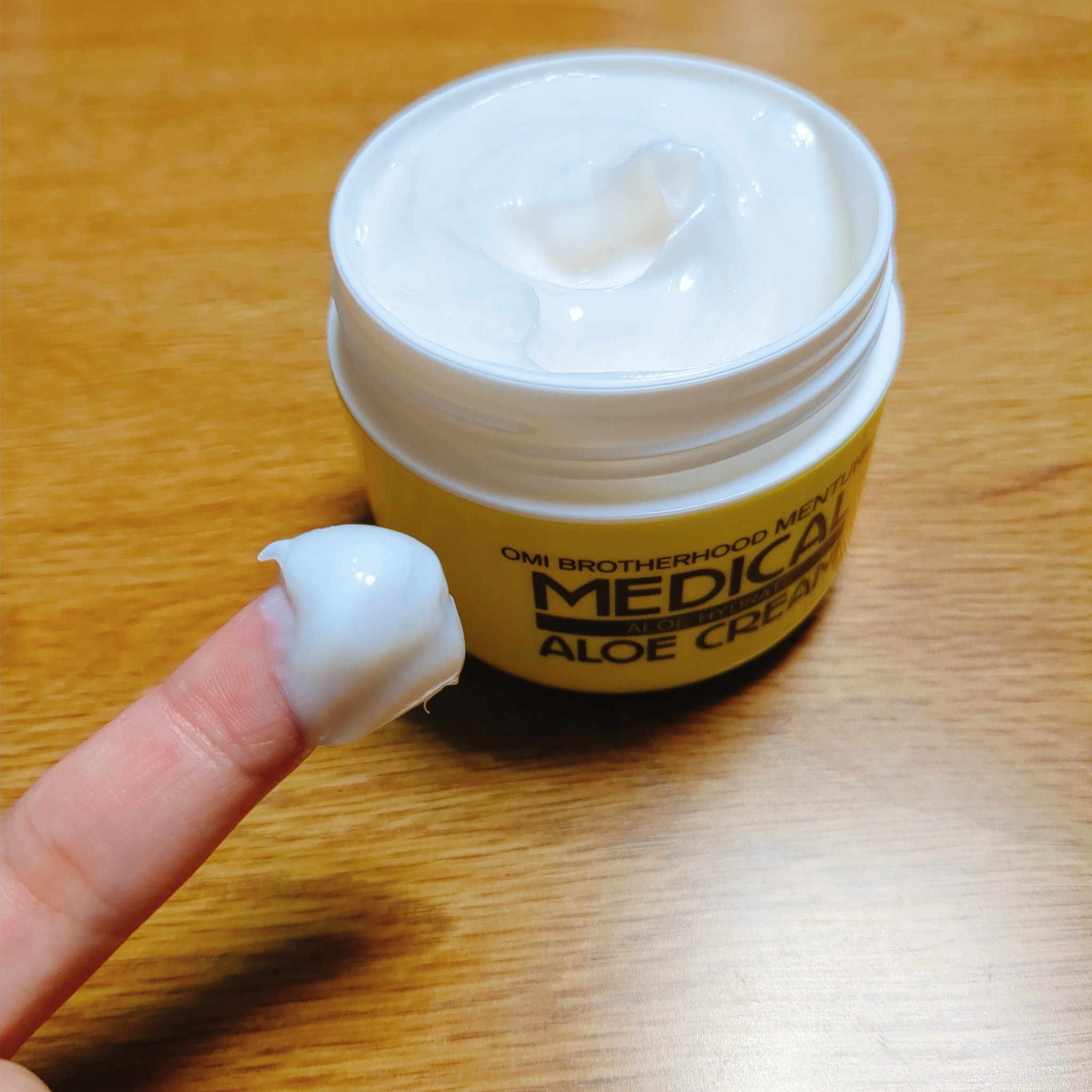 近江兄弟社メンターム 薬用アロエクリーム/近江兄弟社/ボディクリームを使ったクチコミ（2枚目）