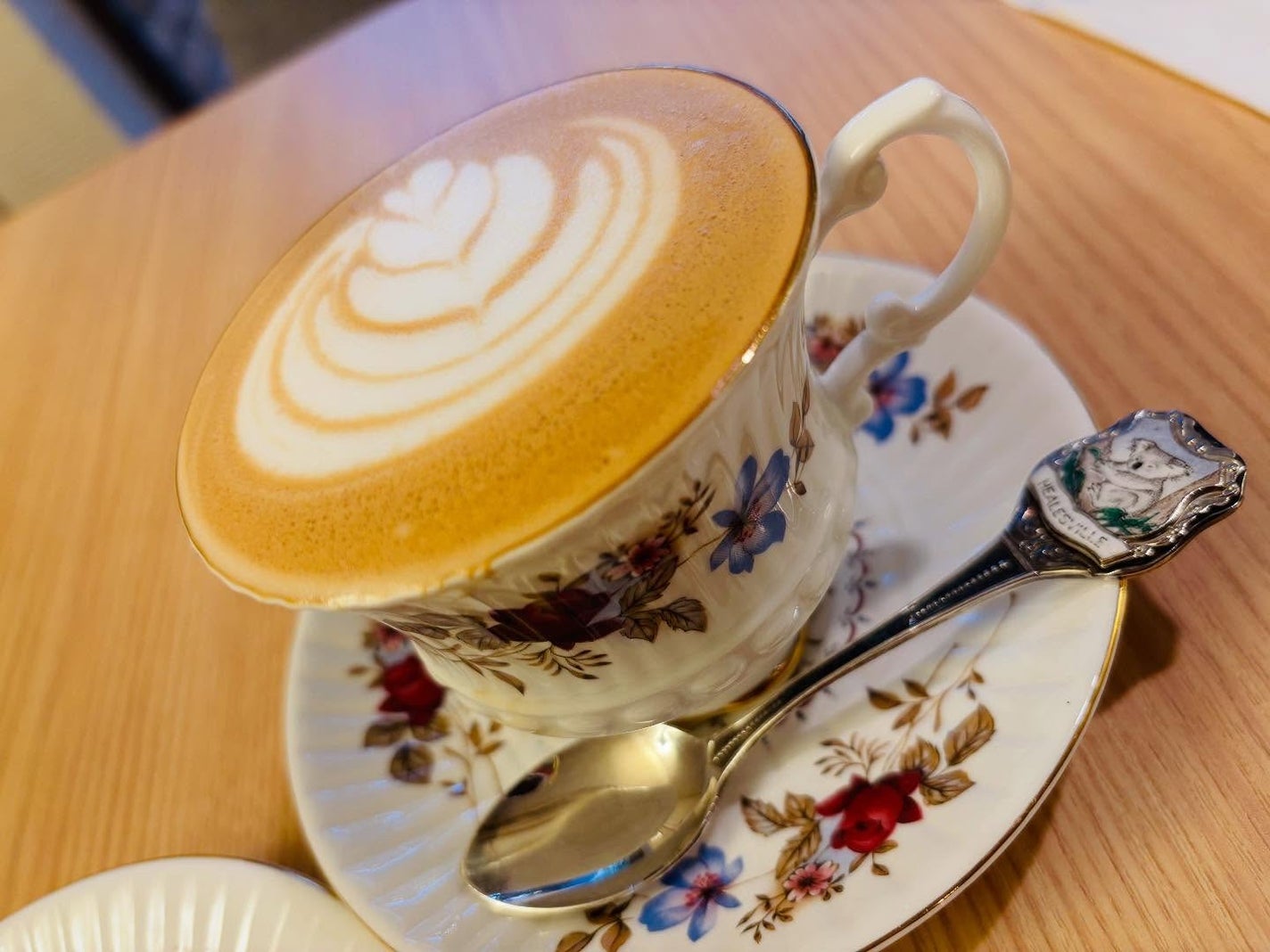 chiekotan on LIPS 「カフェ好きさんに超おすすめ💜表参道駅近くのSèvresCafé..」(2枚目)