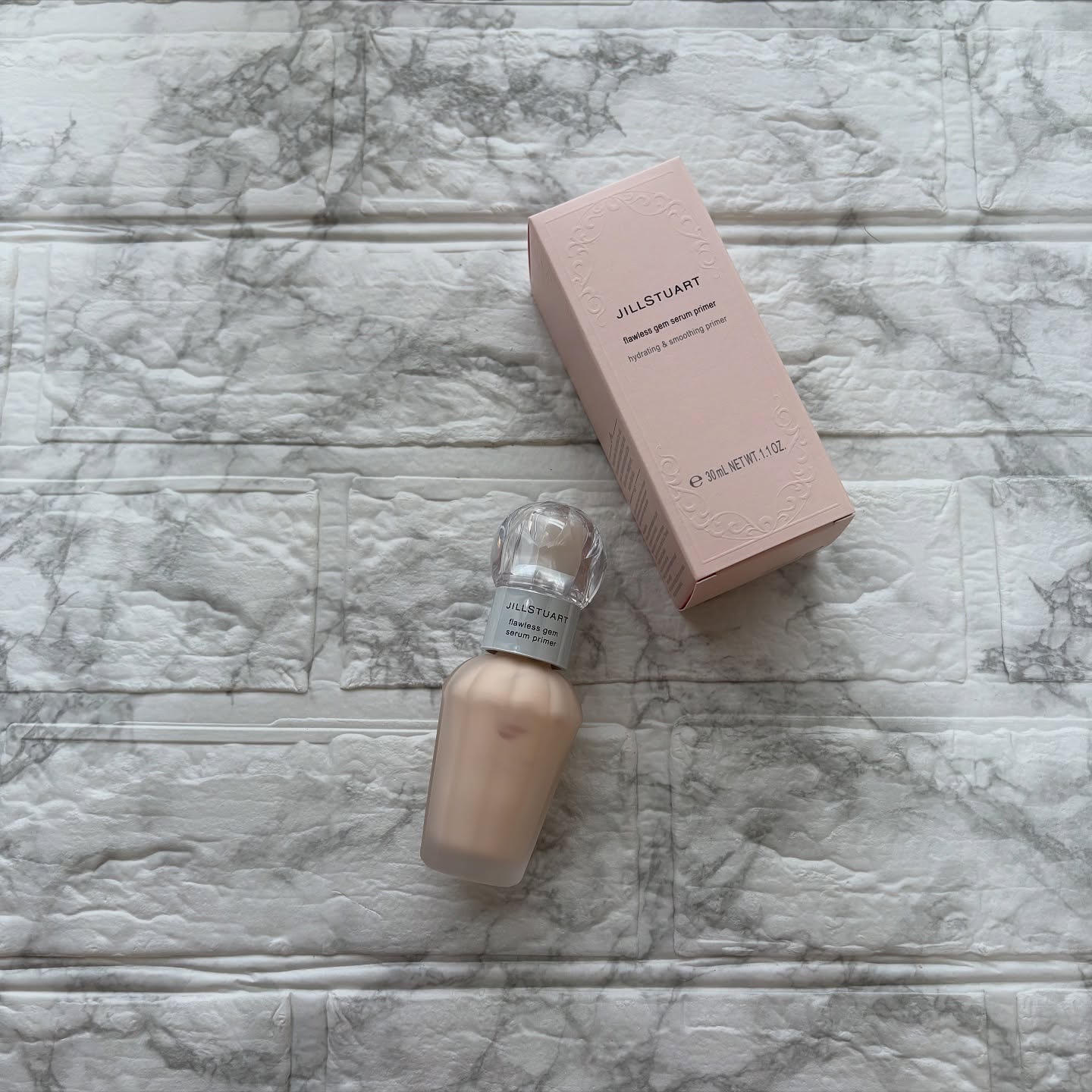 ジルスチュアート フローレスジェム セラムプライマー/JILL STUART/化粧下地を使ったクチコミ（2枚目）