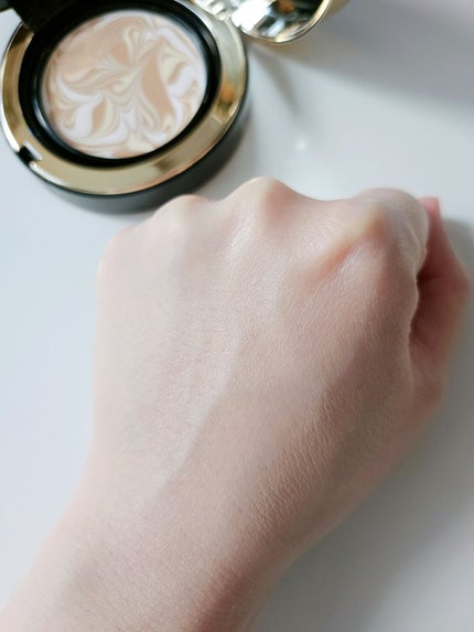 SIGNATURE ESSENCE COVER PACT /AGE20’s/クリーム・エマルジョンファンデーションを使ったクチコミ(5枚目)