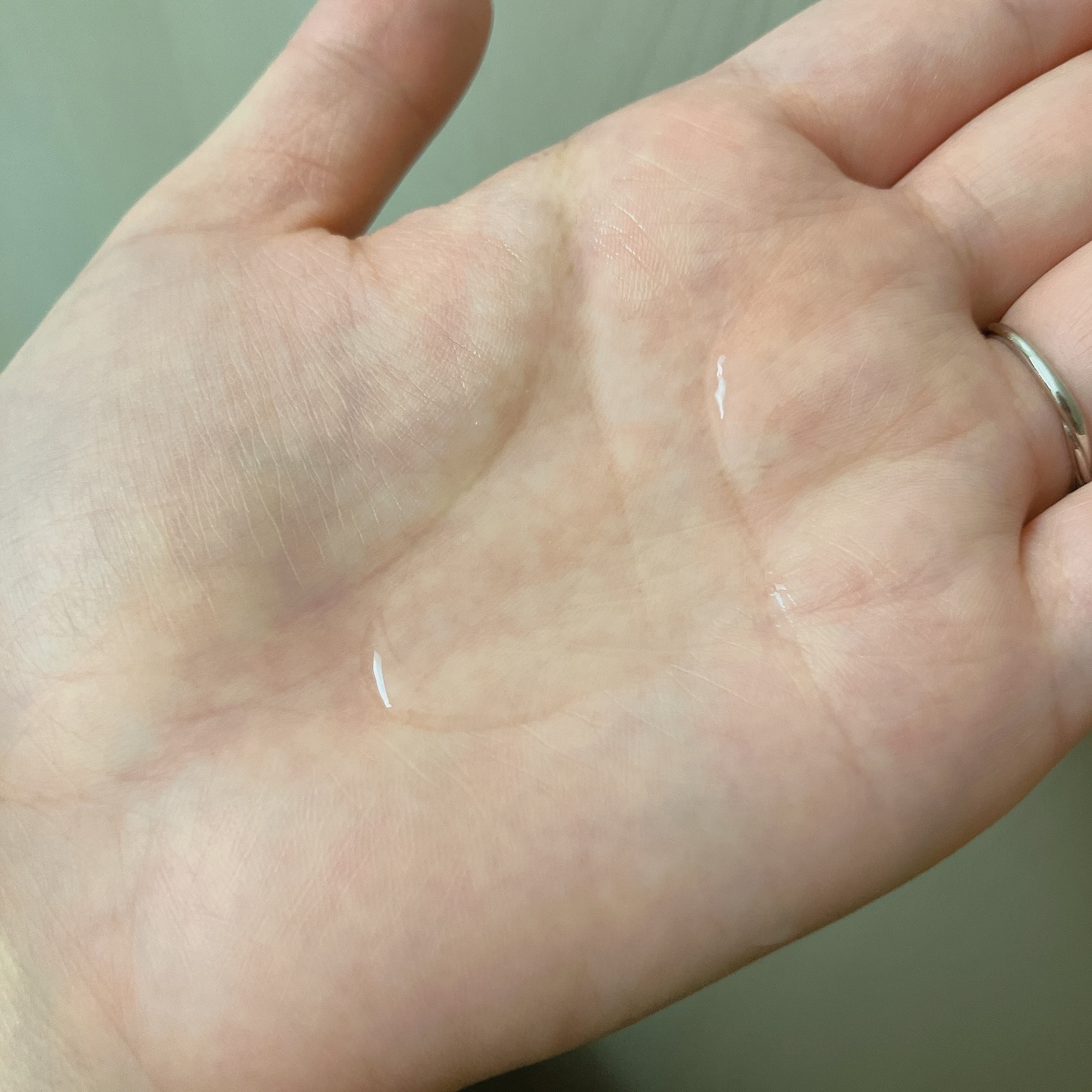 オーガニック エフェクトオイル/AROMA KIFI/ヘアオイルを使ったクチコミ（3枚目）