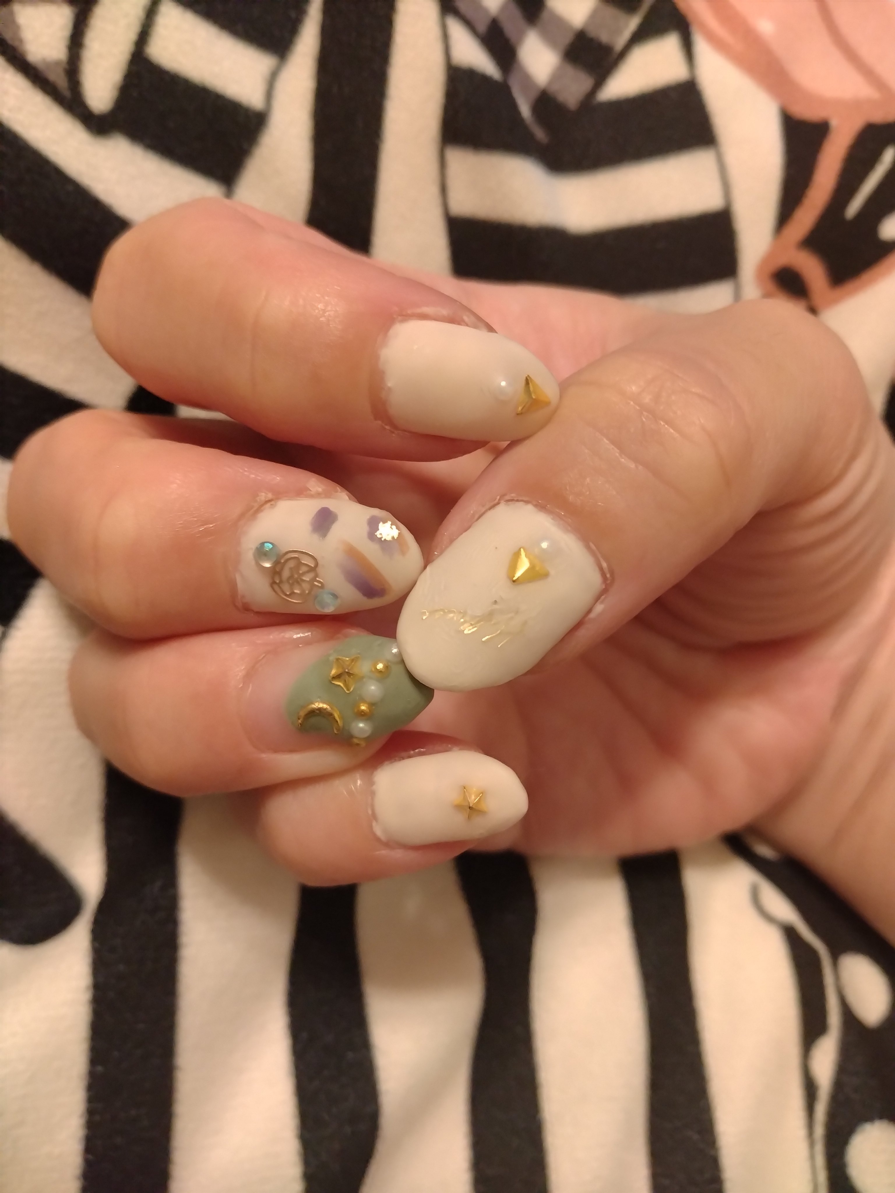 ジェルネイル（ライト対応）/セリア/ジェルネイルを使ったクチコミ（2枚目）