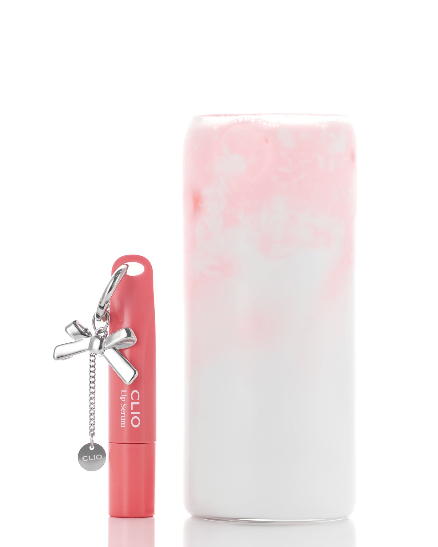 CLIOリボン付きリップを20名様にプレゼント🎀(1枚目)