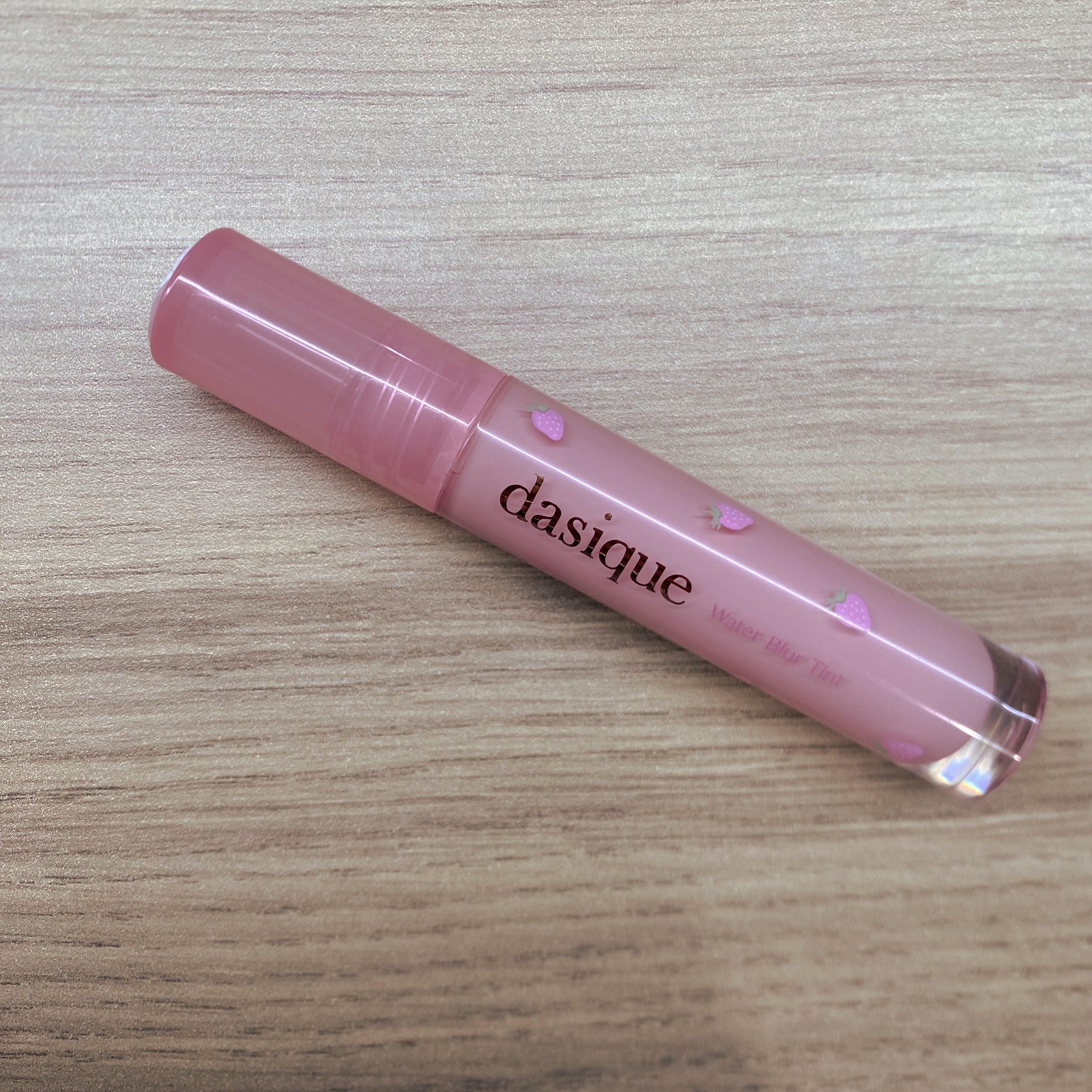 ウォーターブラーティント 10 スウィートモーブ/dasique/リップティントを使ったクチコミ（3枚目）