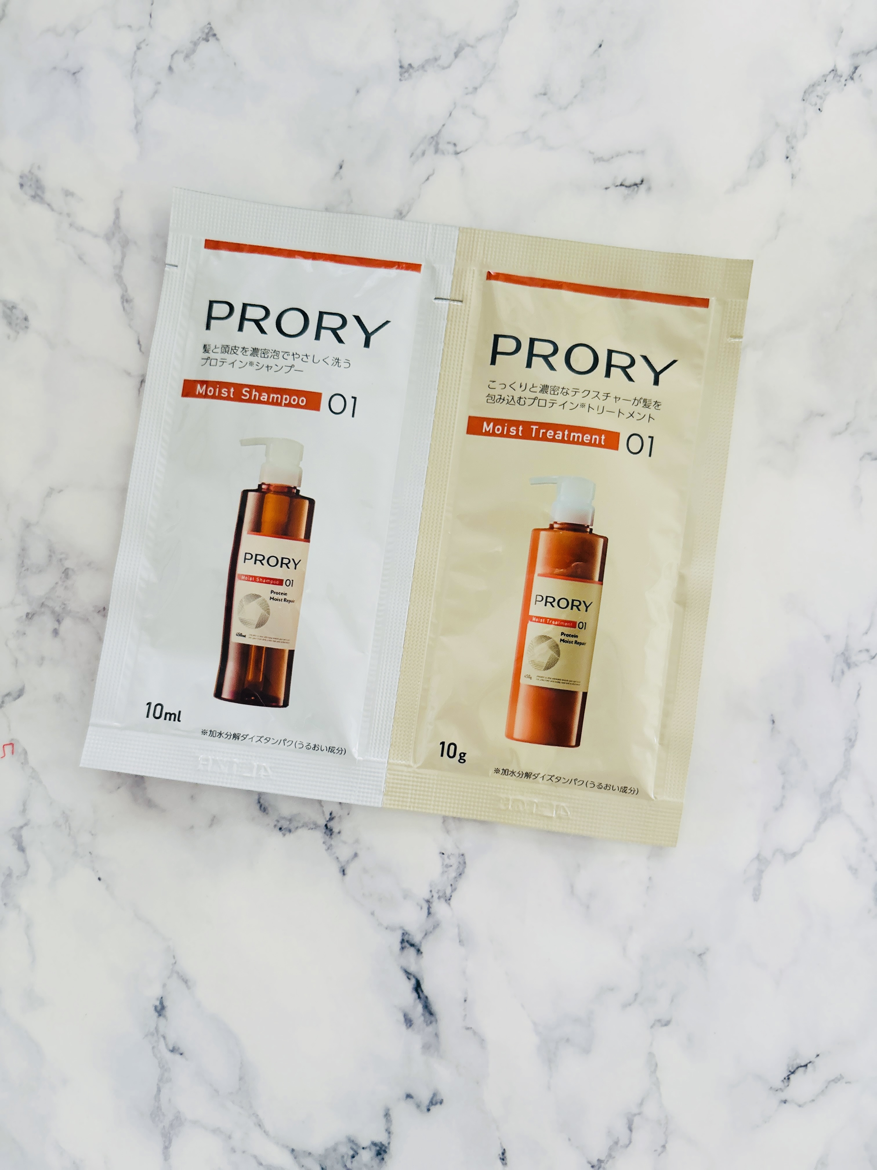 ロート製薬のPRORY（プロリー@prory_official)
というヘアケアブランドから
🔶PRORY モイストリペアシャンプー/トリートメント🔶★RSP
のお試し1回分を使ってみました！
72 g

ロート製薬って、実はヘアケアブ