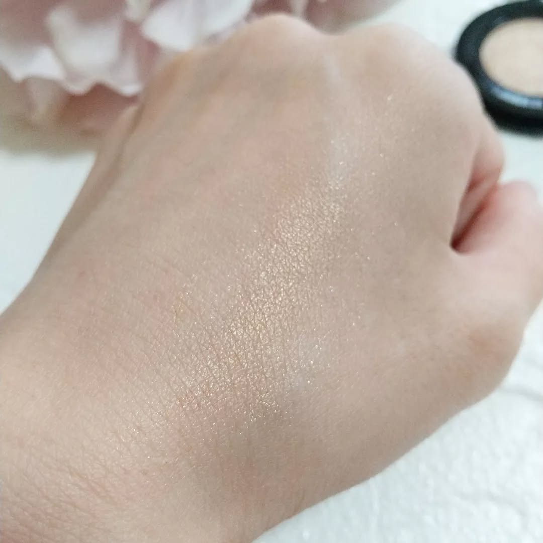 ミネラルスムースシャドー/MiMC/単色アイシャドウを使ったクチコミ（3枚目）