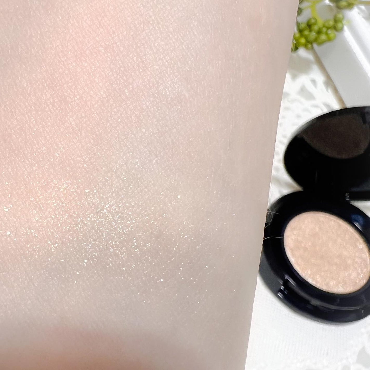 ミネラルスムースシャドー/MiMC/単色アイシャドウを使ったクチコミ(4枚目)