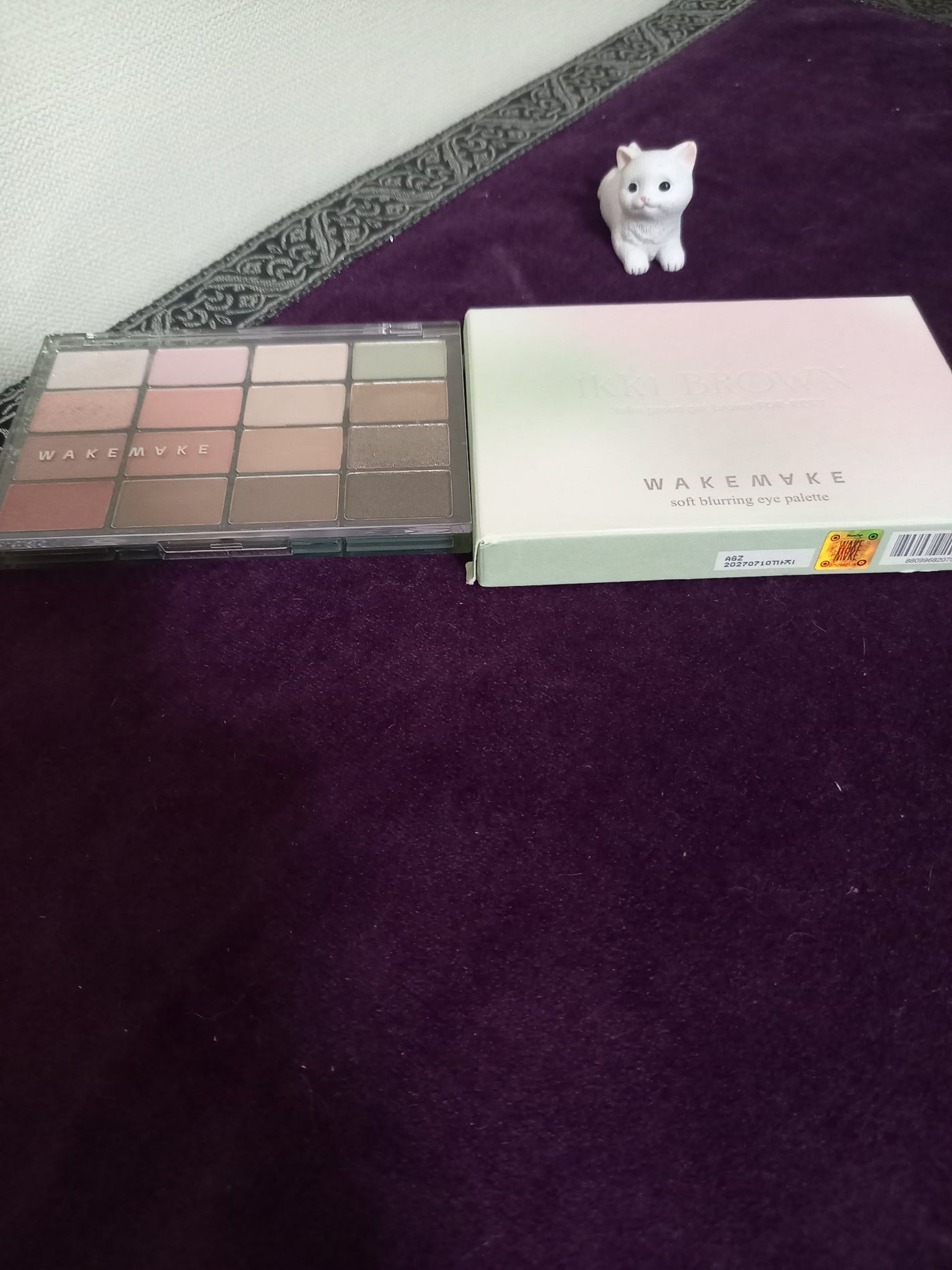 ソフトブラーリングアイパレット/wakemake/アイシャドウパレットを使ったクチコミ(2枚目)