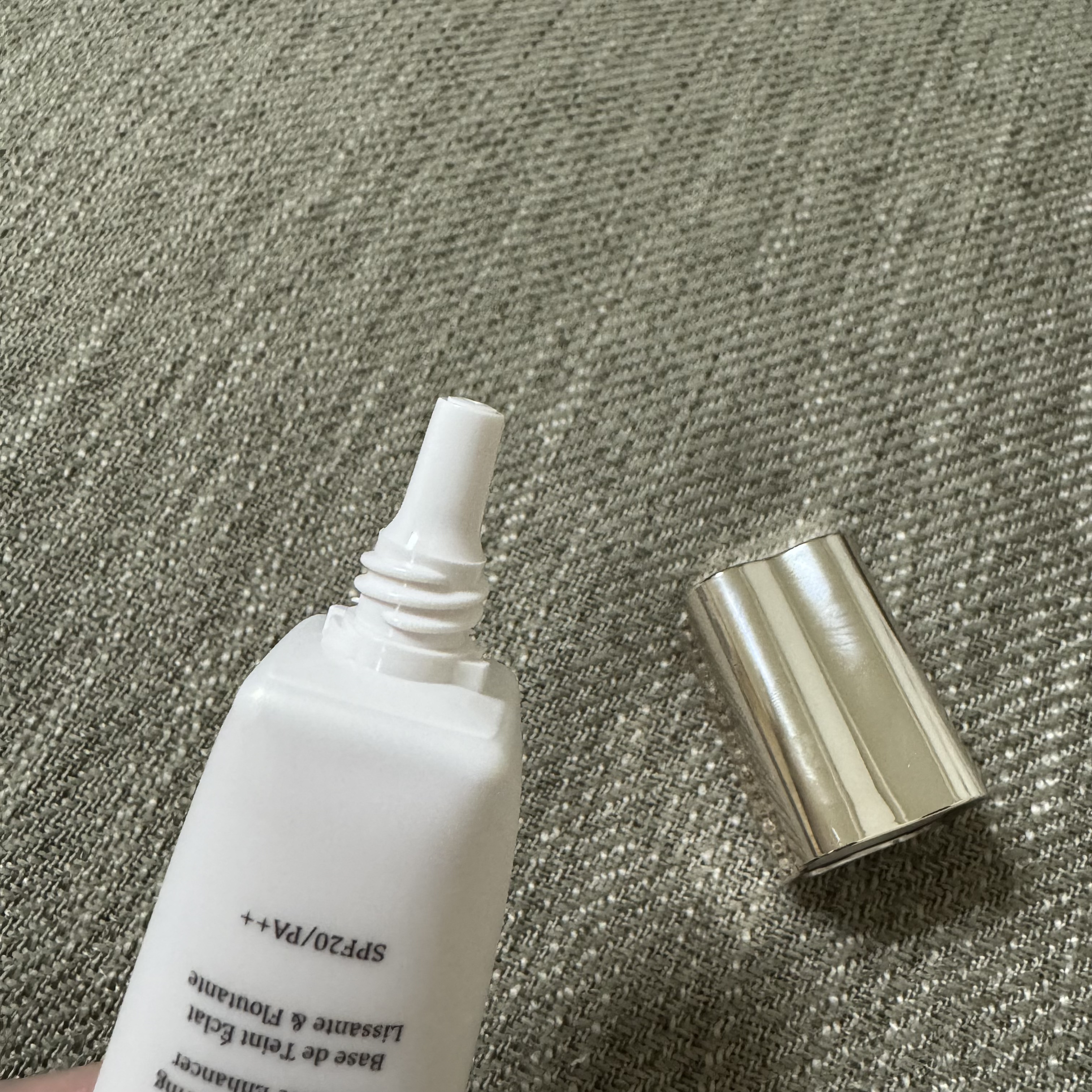 フローレススキン グロウライザー/DECORTÉ/化粧下地を使ったクチコミ（2枚目）