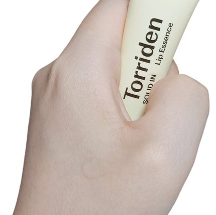 ソリッドイン リップエッセンス/Torriden/リップ美容液を使ったクチコミ(4枚目)