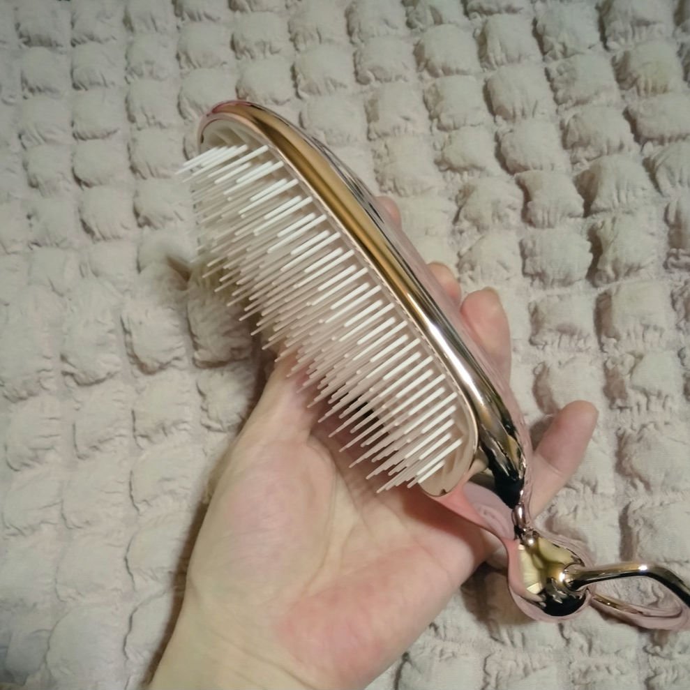 リファシャンプーブラシミルク/ReFa/スカルプブラシを使ったクチコミ（2枚目）