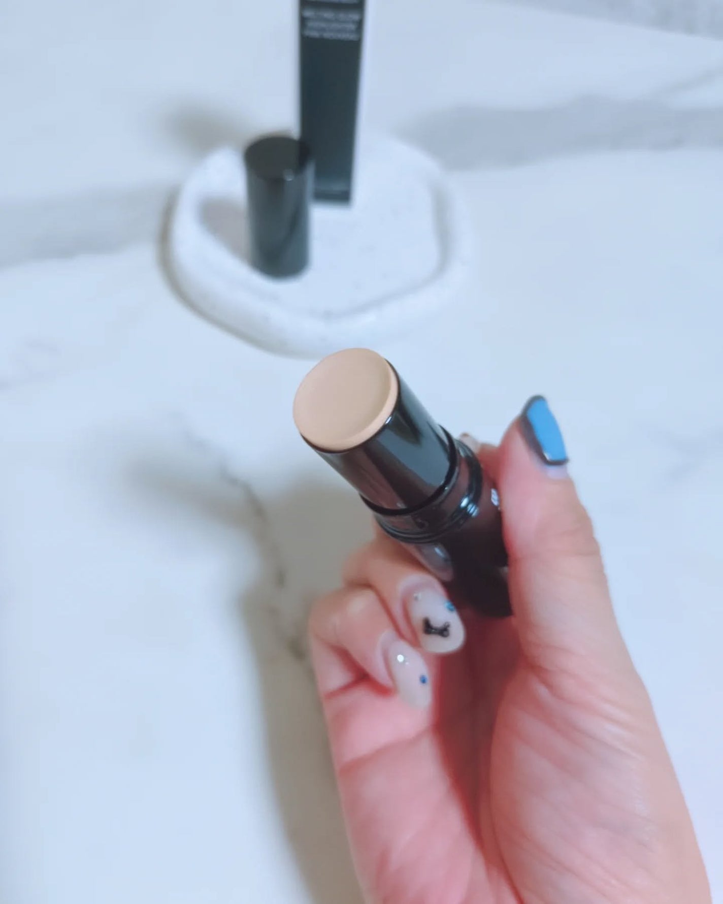 メルティング グロウ ハイライター /ブリリアージュ/スティックハイライトを使ったクチコミ(4枚目)