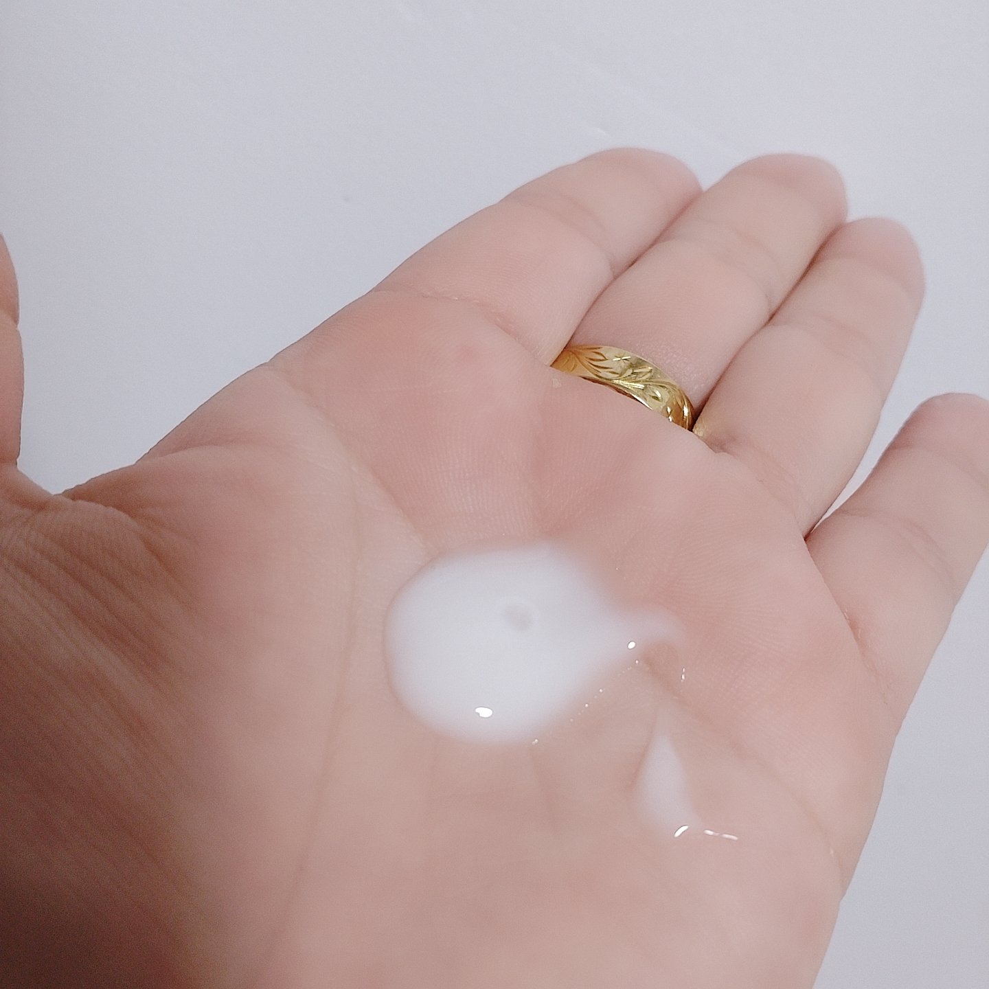 ウォーターベール スムース ヘアミルク/emplir/ヘアミルクを使ったクチコミ（2枚目）