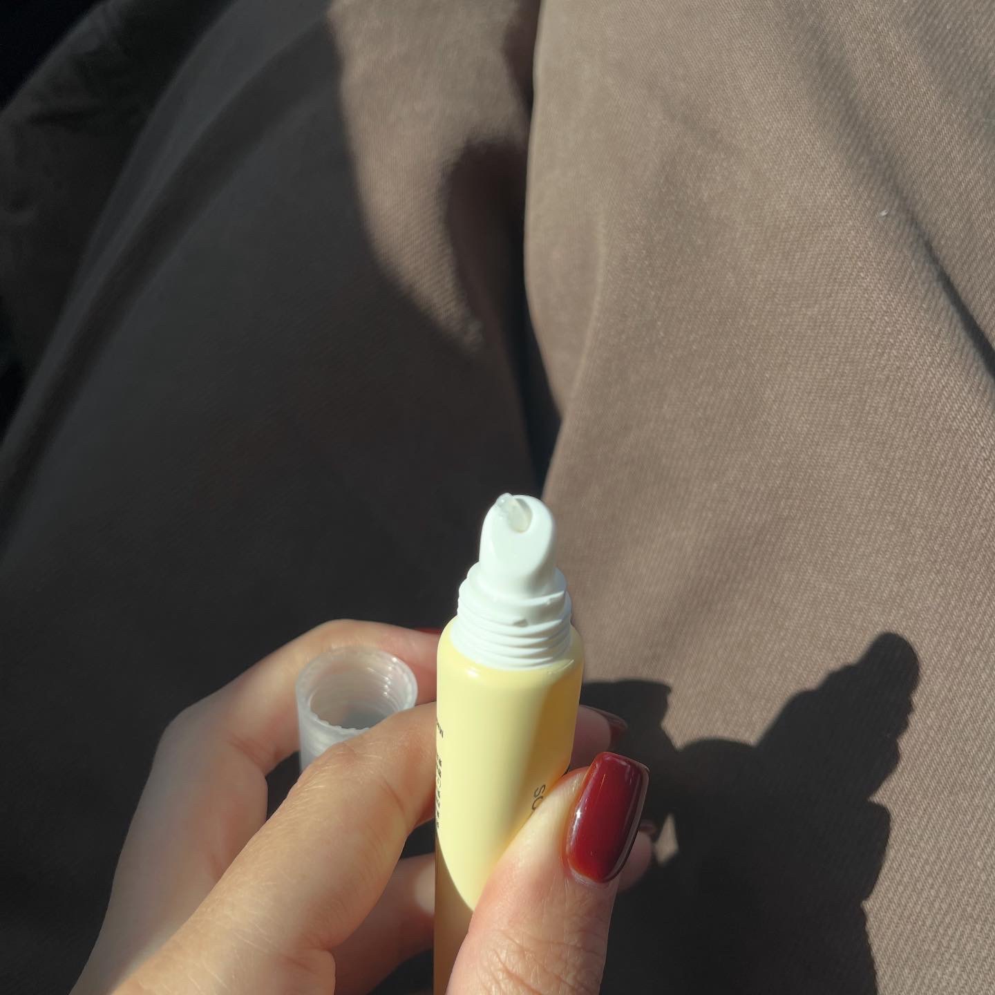 ソリッドイン リップエッセンス/Torriden/リップ美容液を使ったクチコミ（2枚目）