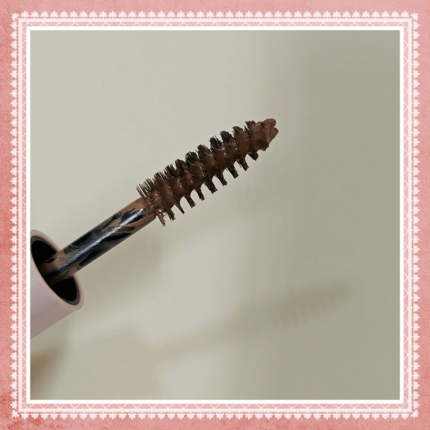 KM アイブロウマスカラ/DAISO/眉マスカラを使ったクチコミ(2枚目)