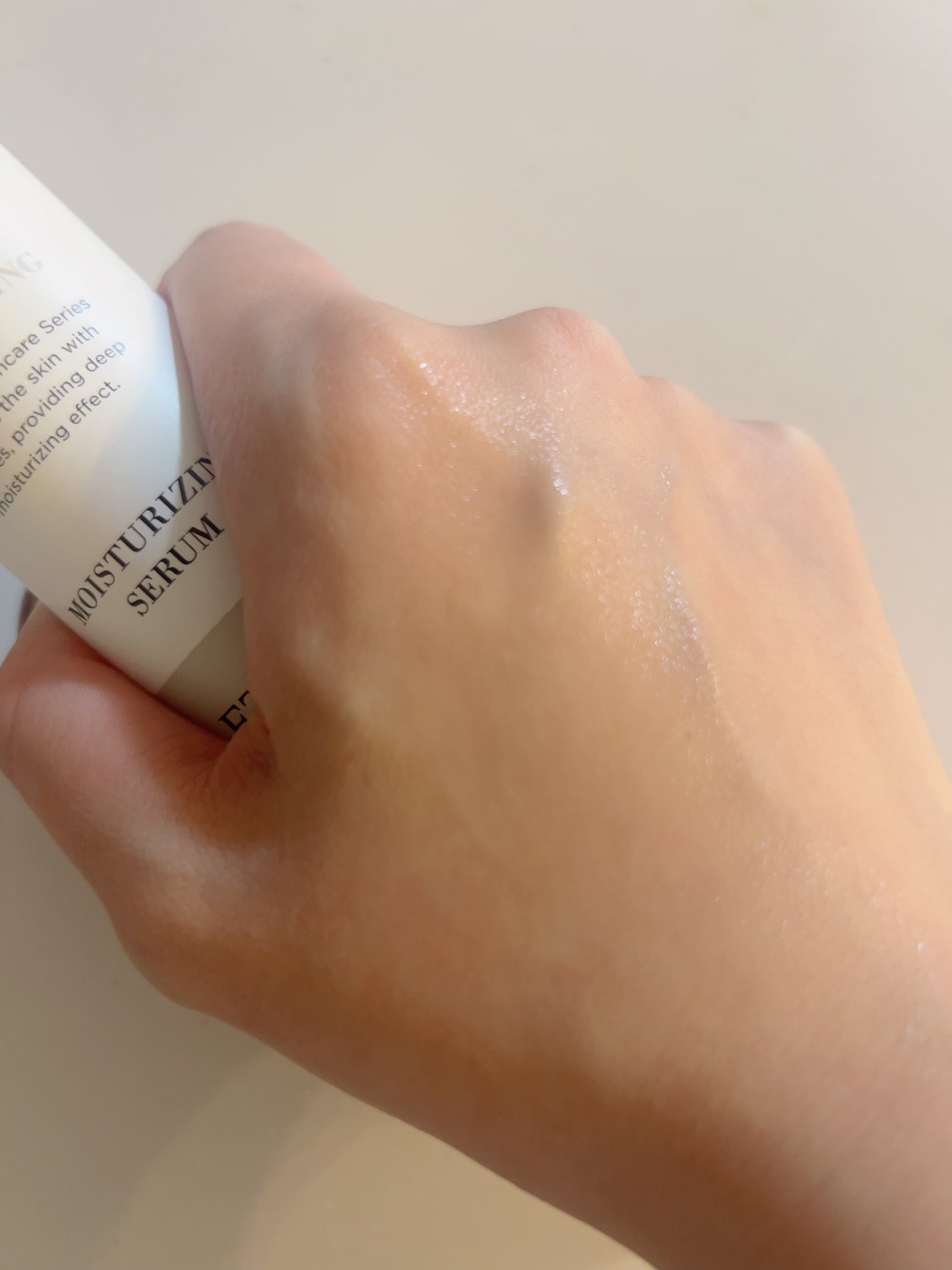 モイスチャライジングセラム/エトヴォス/美容液を使ったクチコミ(3枚目)