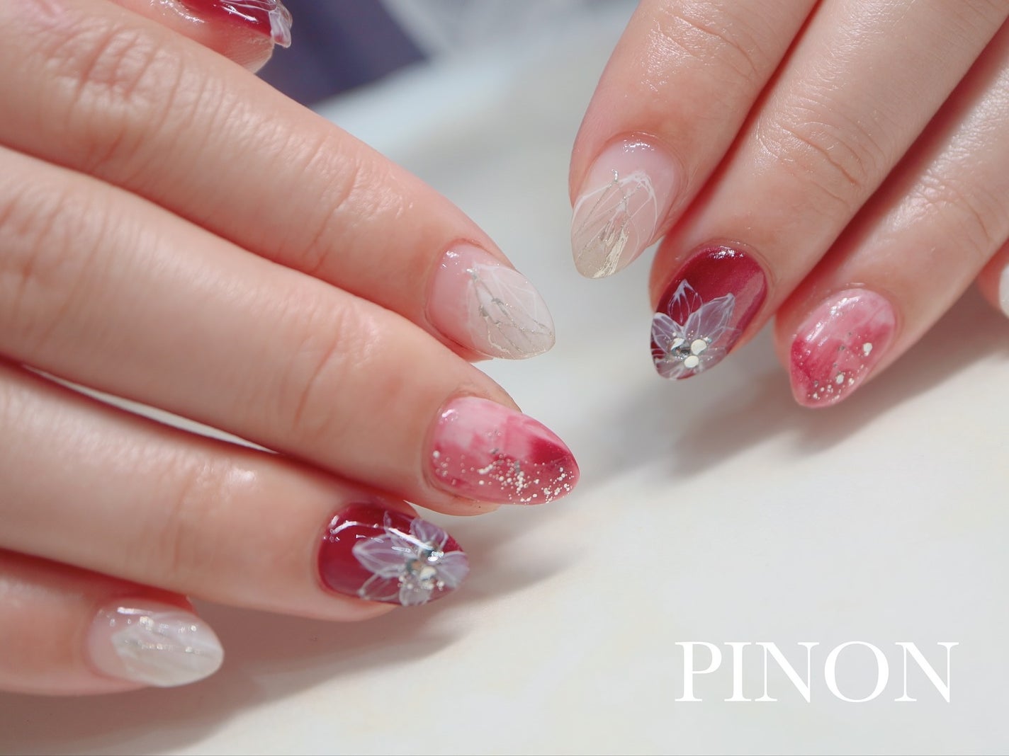 shino on LIPS 「designcoursecolorchangeこのお爪の形にし..」(1枚目)