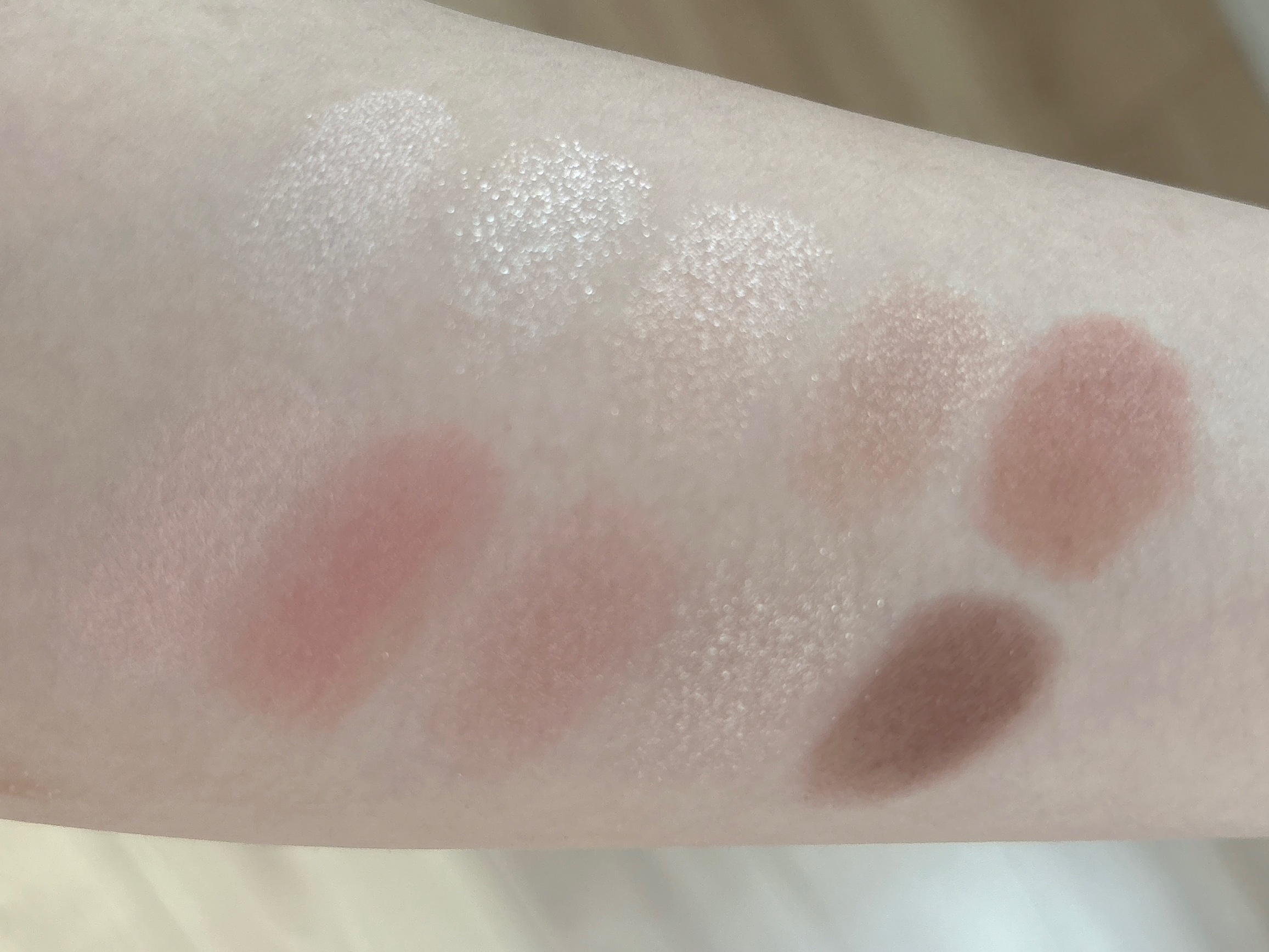 デザイナーアイズ＆チークパレット/PERFECT DIARY/アイシャドウを使ったクチコミ（3枚目）