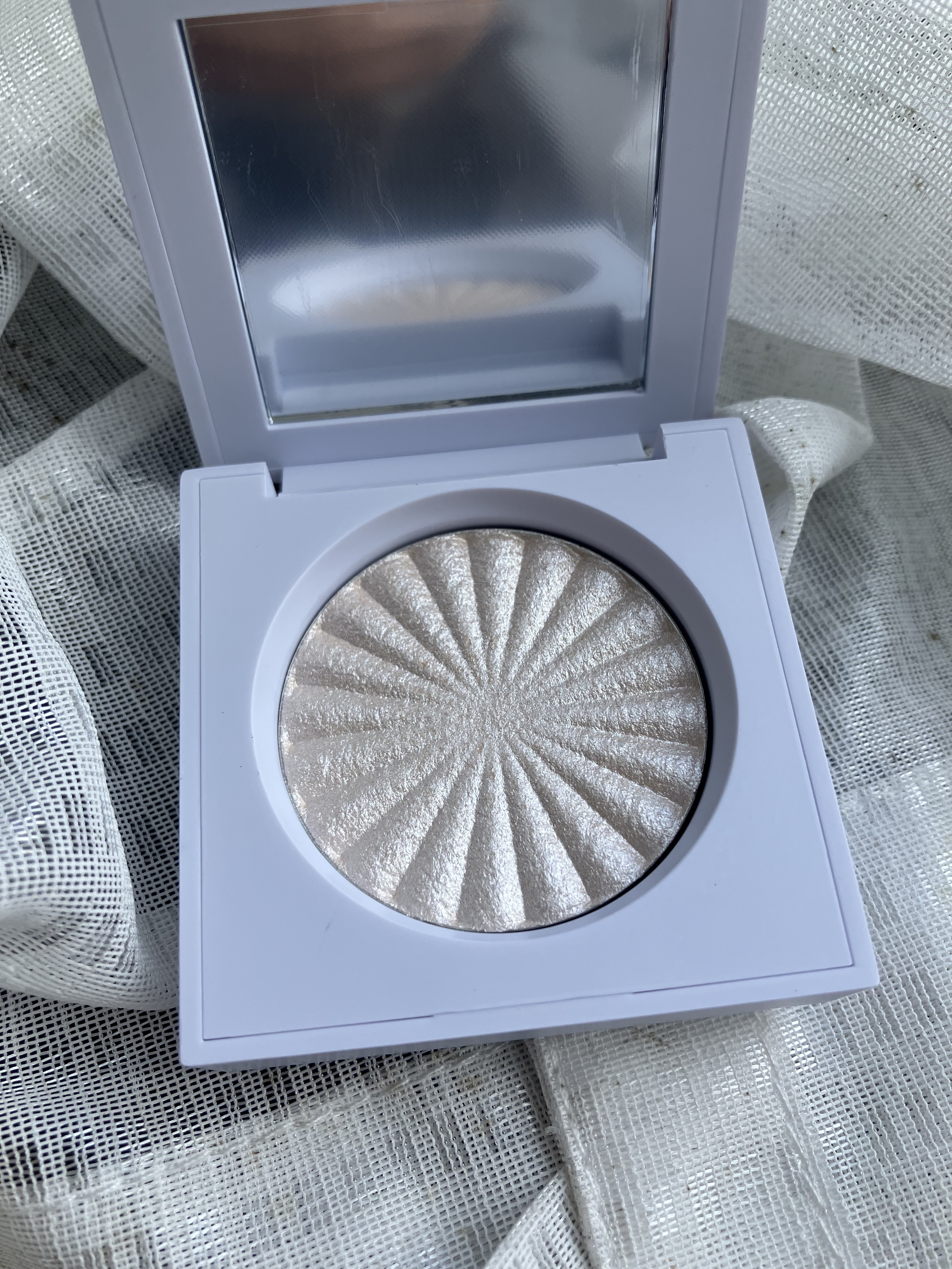 OFRA mini Highlighter/Ofra Cosmetics/パウダーハイライトを使ったクチコミ（2枚目）