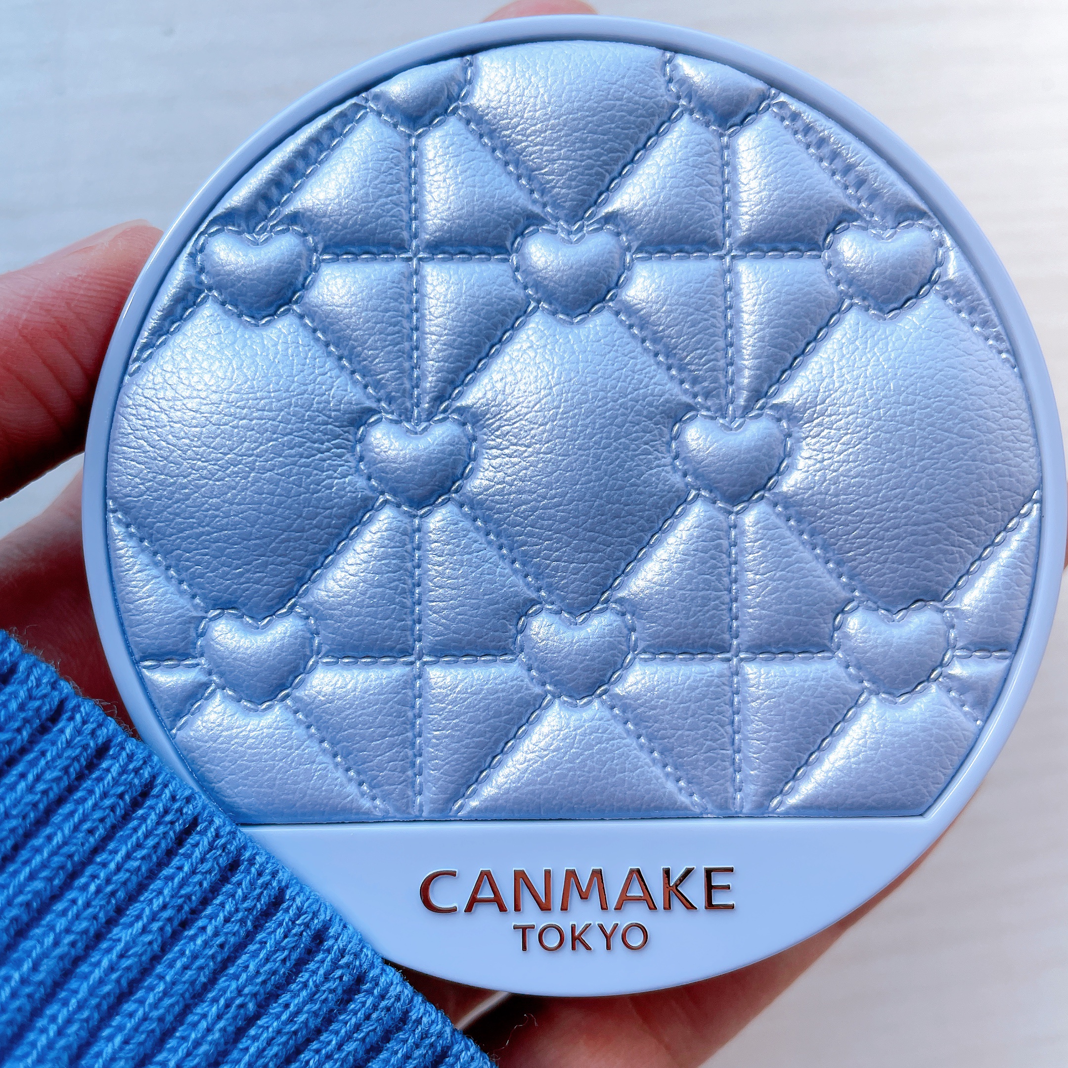 イルミネイティングフィニッシュパウダー　～Abloom～/キャンメイク/プレストパウダーを使ったクチコミ（3枚目）