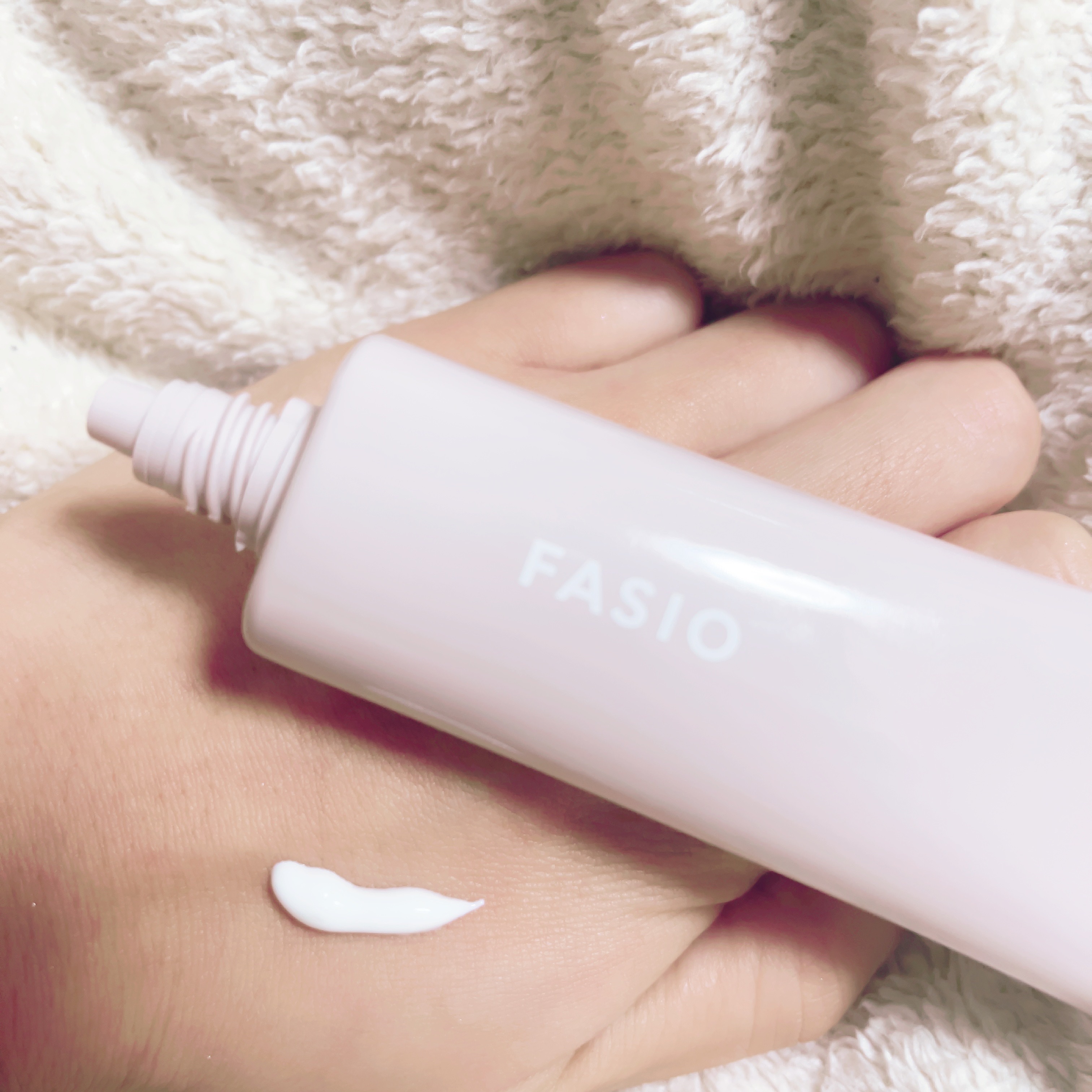 うるおい整う クリーム下地 00 クリアホワイト/FASIO/化粧下地を使ったクチコミ（2枚目）
