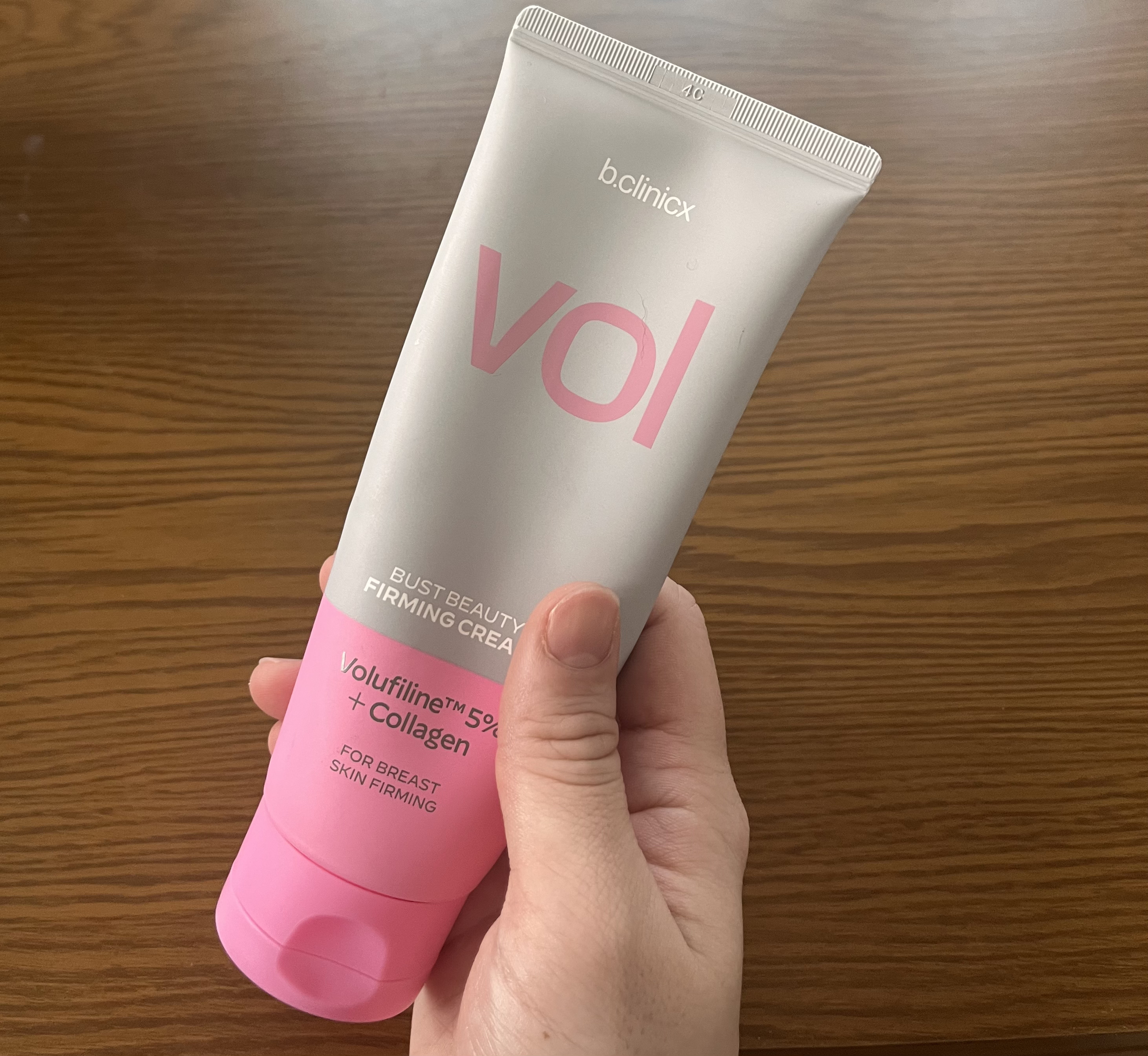 バストビューティーパーミングクリーム/b.clinicx/バストケア・ヒップケアを使ったクチコミ（1枚目）