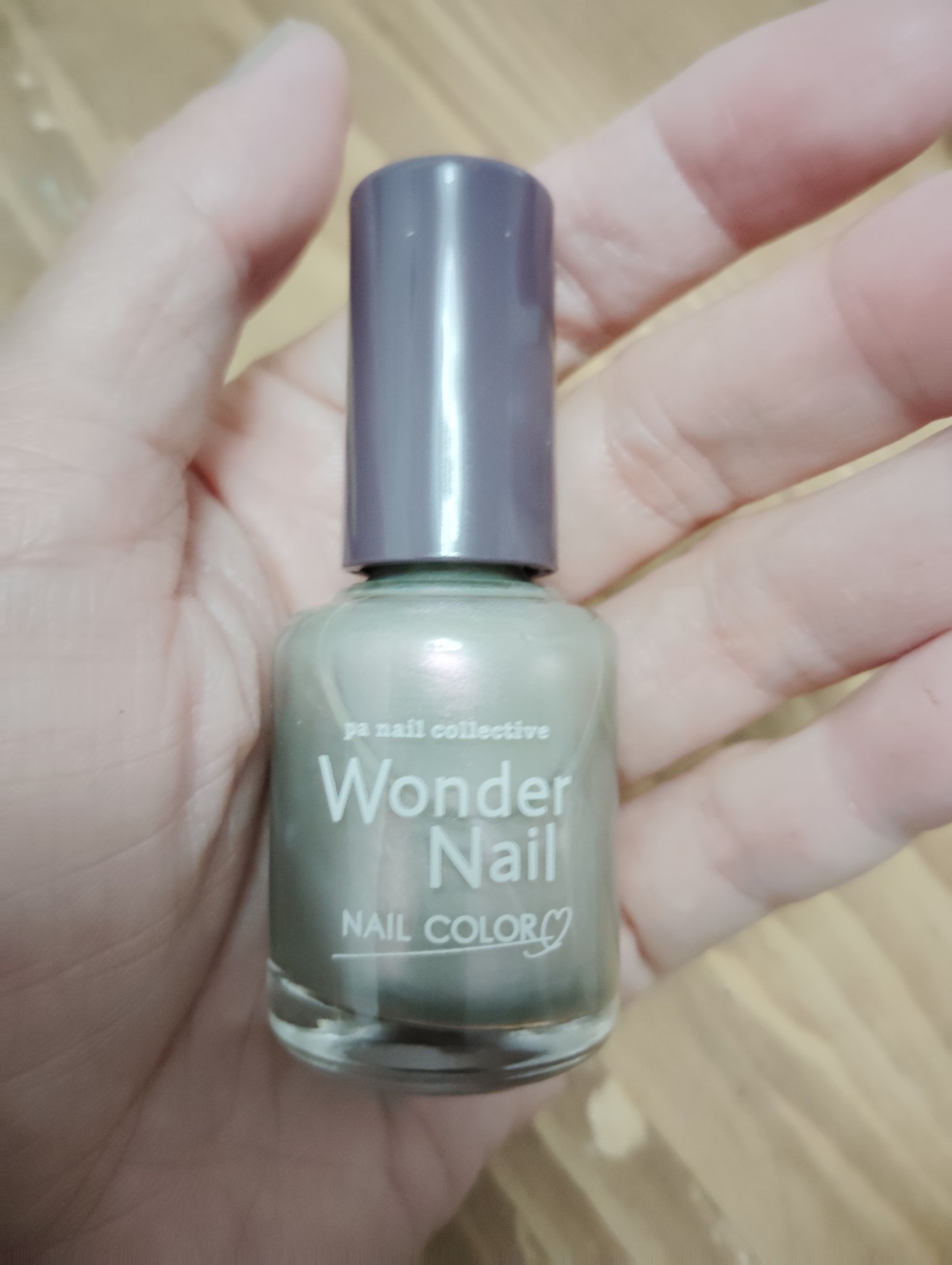 pa nail collective　pa ワンダーネイル
RWN-10

まるでジェルの艶めき＆高発色
見たまま発色＆ずっとツヤ＆ぷっくり続く
するっと塗りやすく自爪凹凸コントロール
超速乾
ベースコート不要
LEDライト不要
