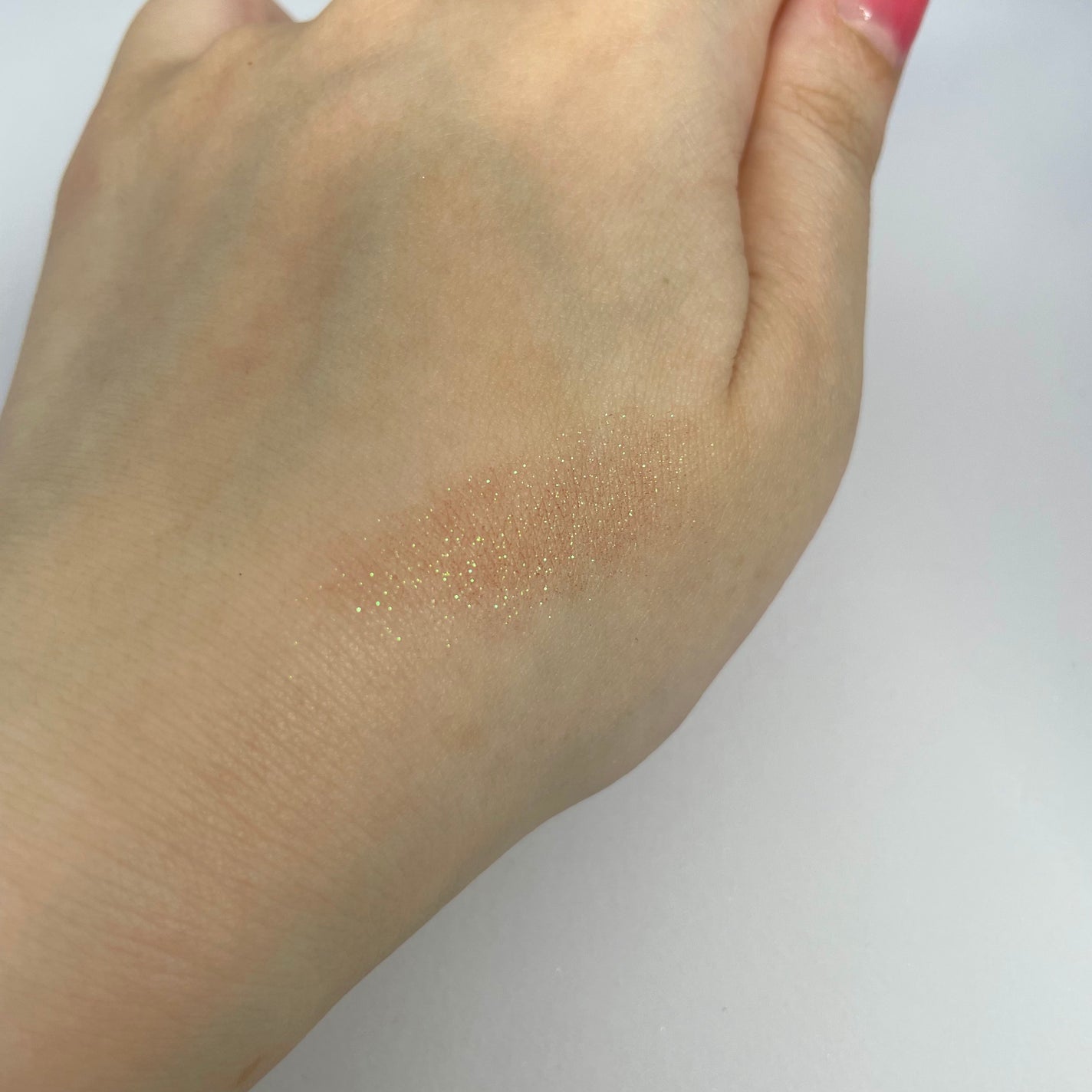 UR GLAM オーロラアイシャドウ/U R GLAM/単色アイシャドウを使ったクチコミ(4枚目)