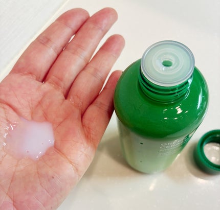 グリーンティー セラミド ミルク エッセンストナー/innisfree/化粧水を使ったクチコミ(2枚目)