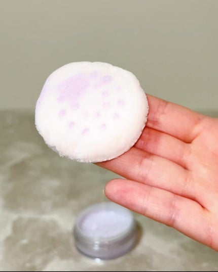 モイストラボ ルースパウダー〈くすみ防止タイプ〉/Moist Labo/ルースパウダーを使ったクチコミ(4枚目)