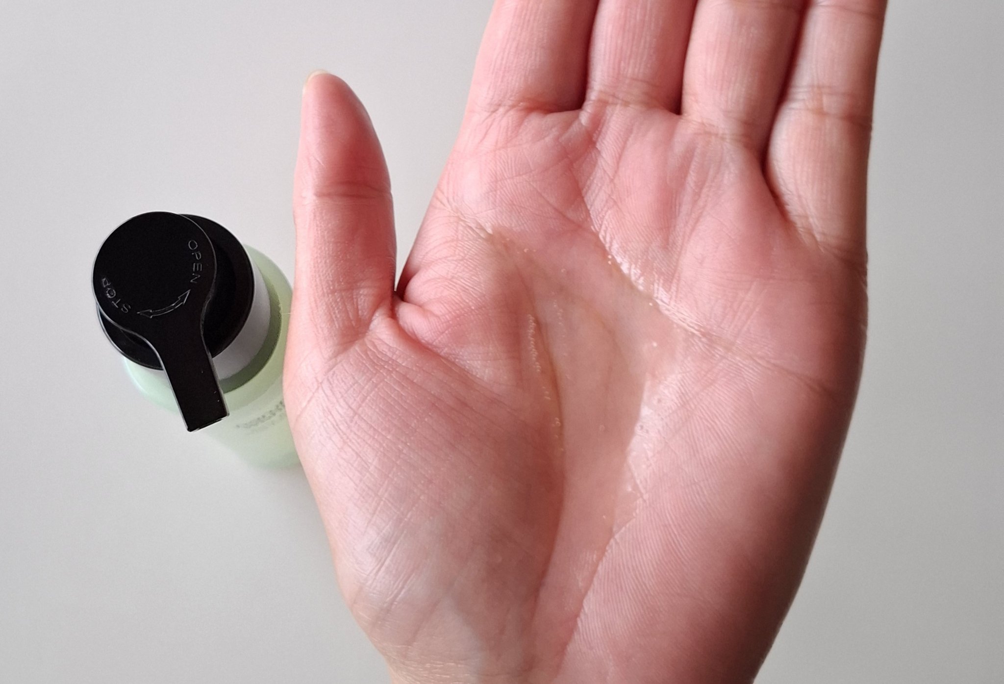 ブラックバンブーフリッズフリーヘアオイル/haruharu wonder/ヘアオイルを使ったクチコミ（3枚目）