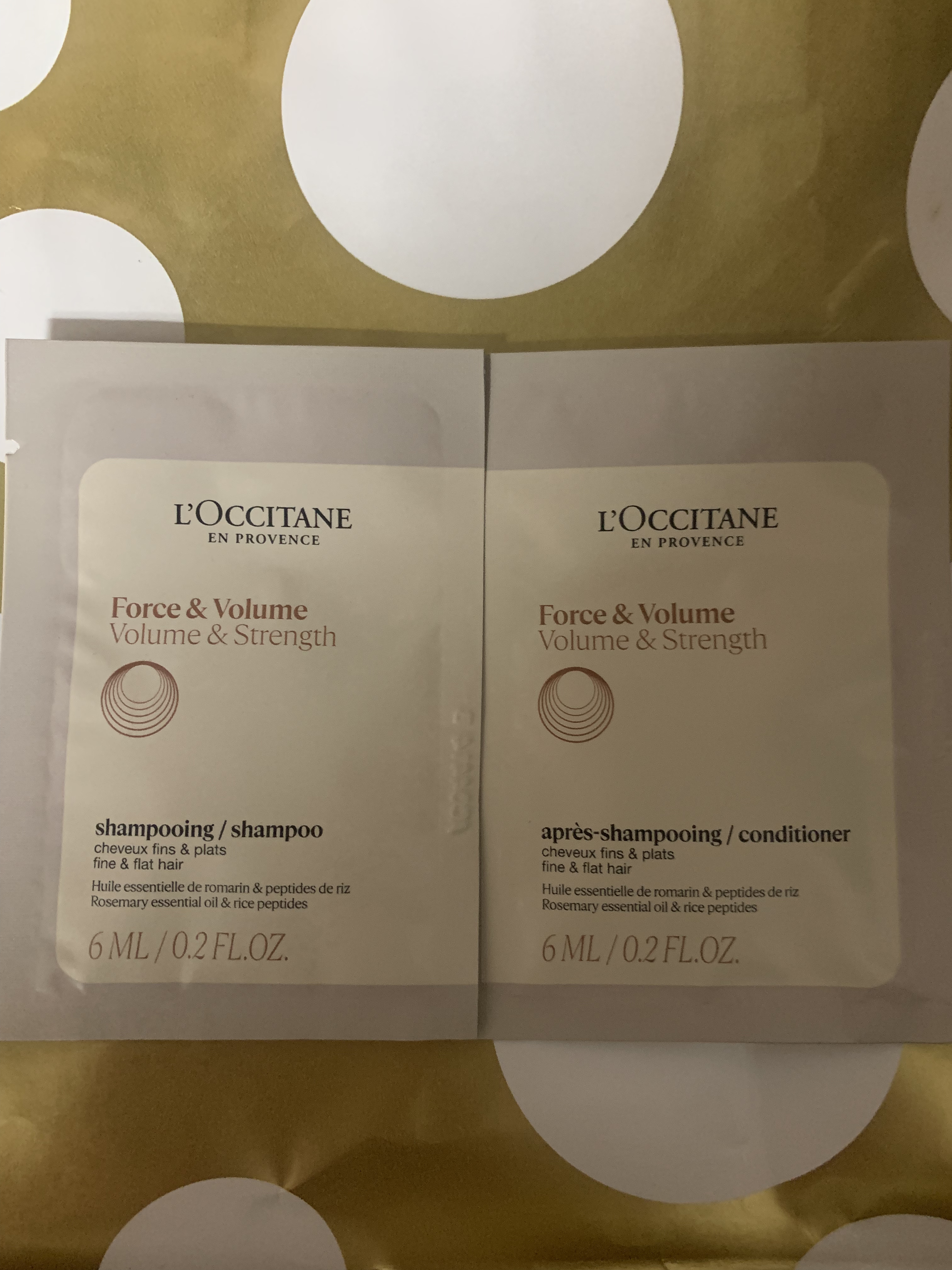 ✼••┈┈••✼••┈┈••✼••┈┈••✼••┈┈••✼
L'OCCITANE
ボリューム＆ストレングス シャンプー/コンディショナー
✼••┈┈••✼••┈┈••✼••┈┈••✼••┈┈••✼
店頭でドライシャンプーとトリートメントを買