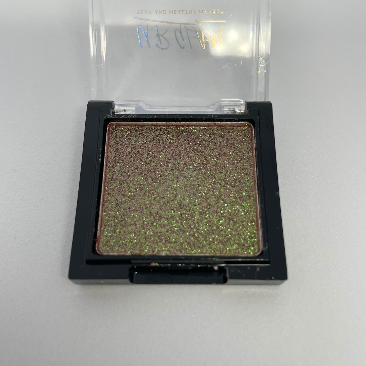 UR GLAM オーロラアイシャドウ/U R GLAM/単色アイシャドウを使ったクチコミ(3枚目)