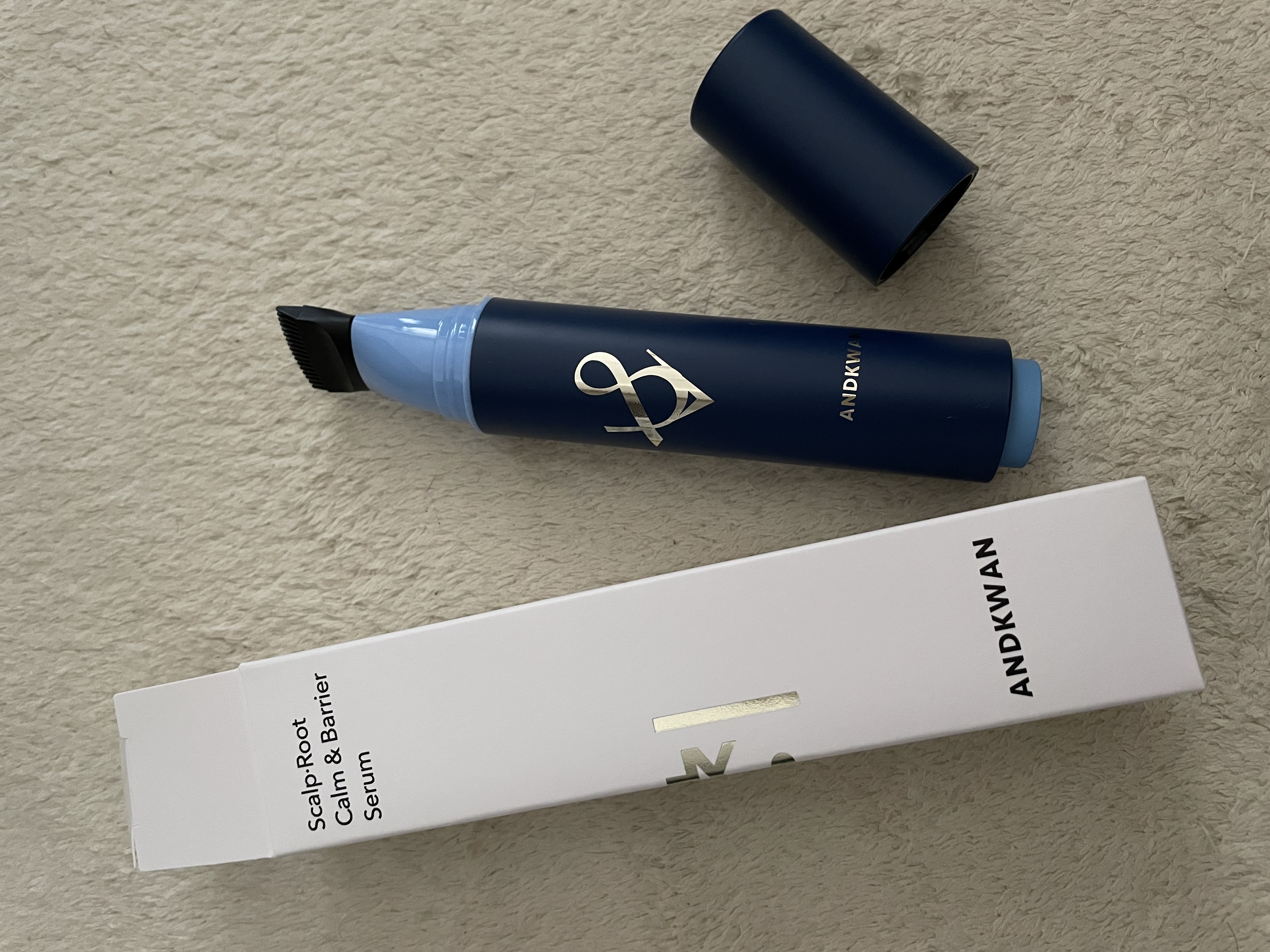 Scalp Root Calm & Barrier（コンブ一体型＋リフィル セット）/ANDKWAN/スカルプブラシを使ったクチコミ（1枚目）