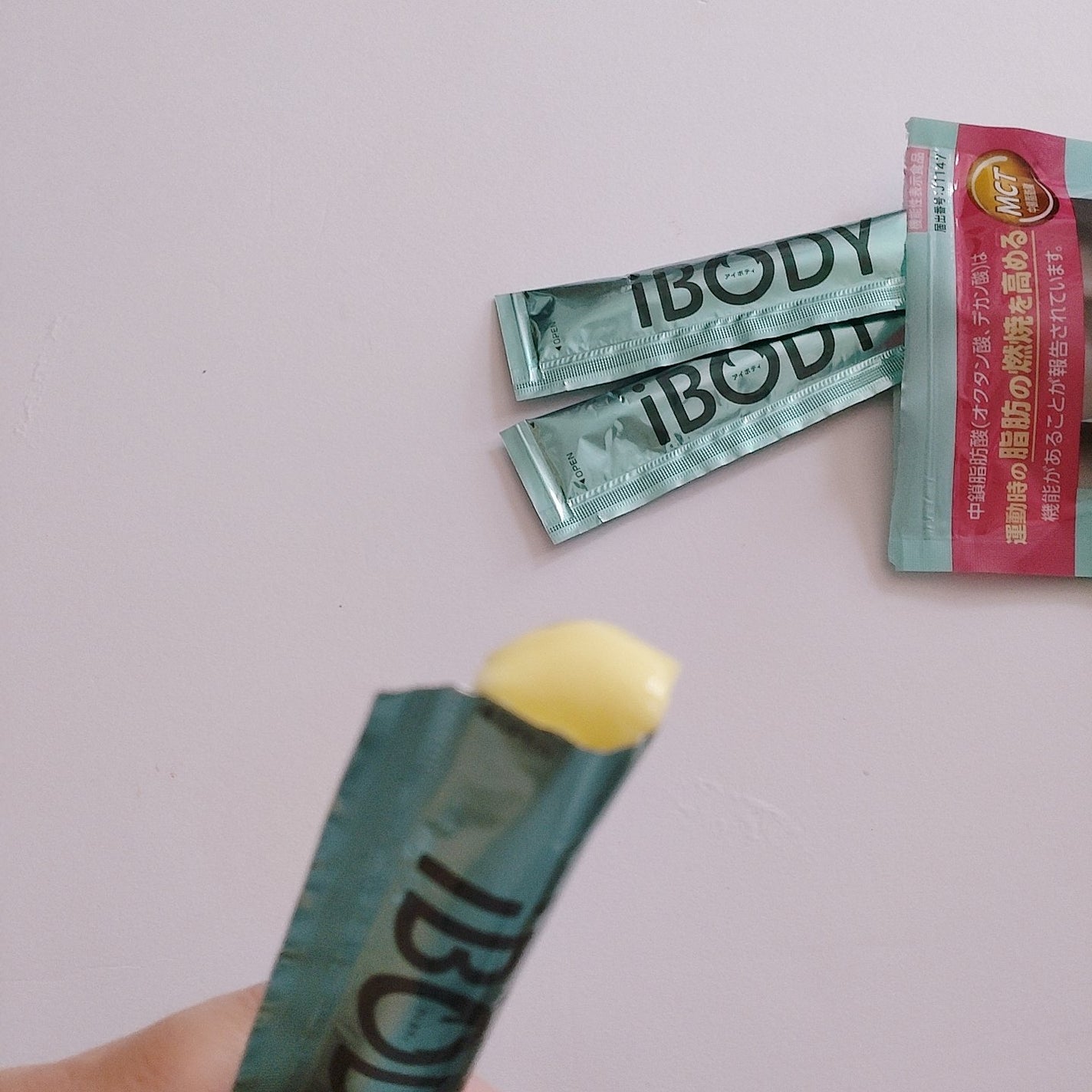 iBODY マイコミットMCTゼリー/iBODY/ボディサプリメントを使ったクチコミ(4枚目)