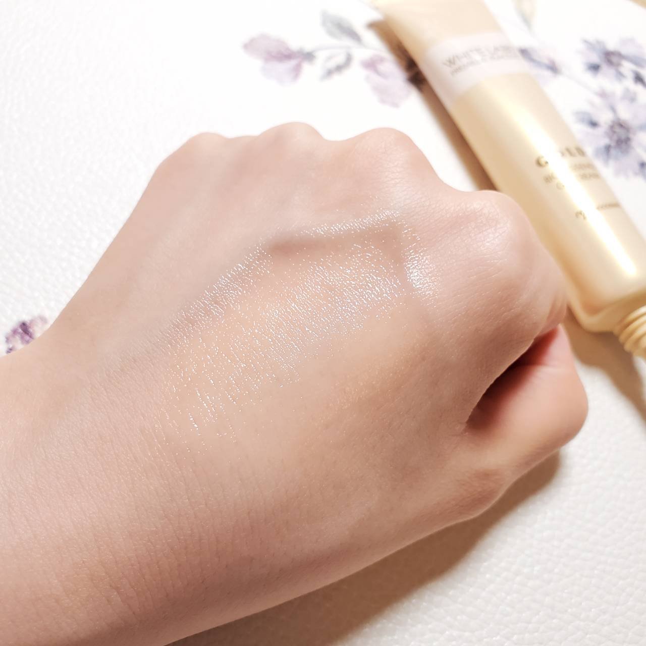 金のプラセンタ濃ハリもっちりーな/ホワイトラベル/アイケア・アイクリームを使ったクチコミ（3枚目）