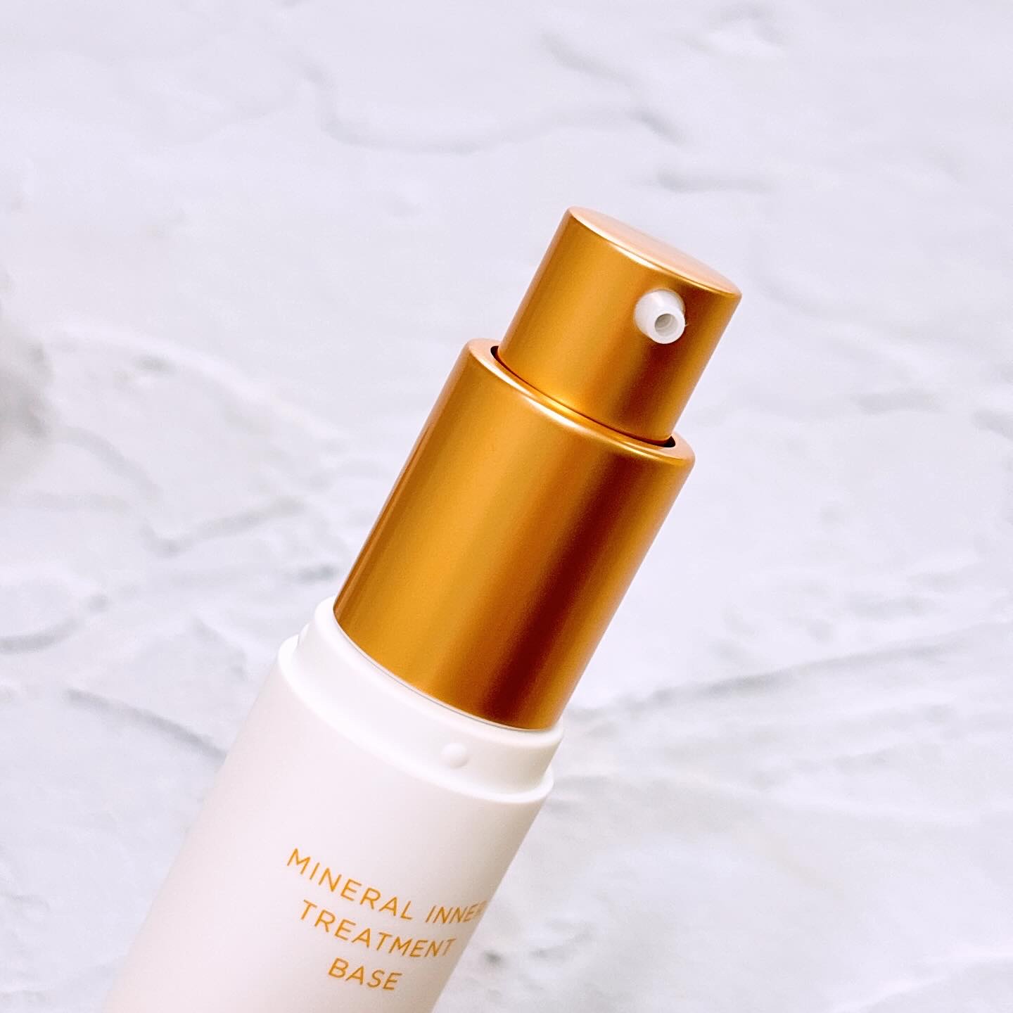 ミネラルインナートリートメントベース マカロンイエロー (限定色)/エトヴォス/化粧下地を使ったクチコミ（2枚目）