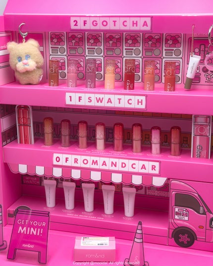 ツキ on LIPS 「【かわいいミニピンクオフィスが登場🩷】___________..」(2枚目)