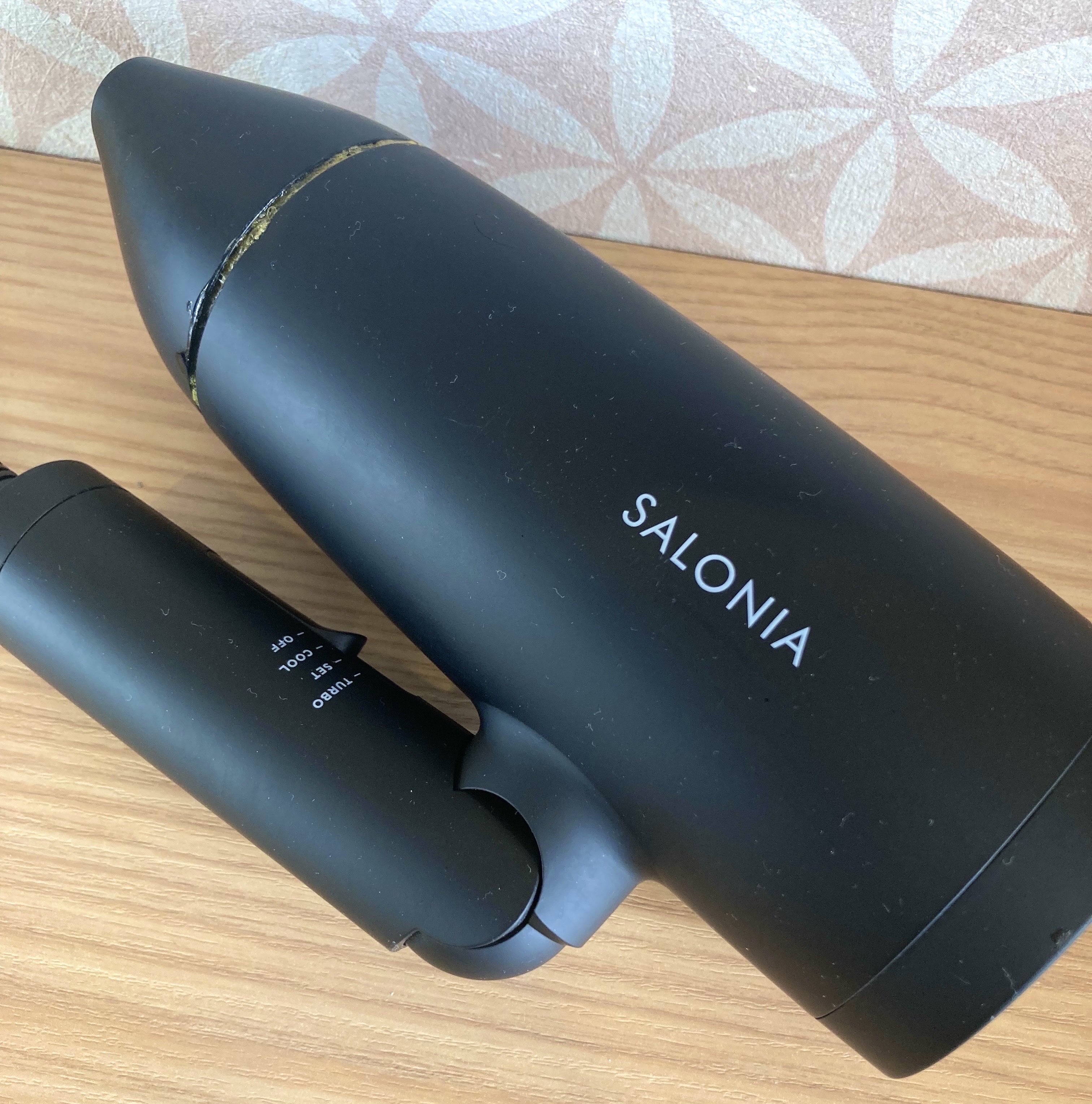 スピーディーイオンドライヤー/SALONIA/ドライヤーを使ったクチコミ（1枚目）