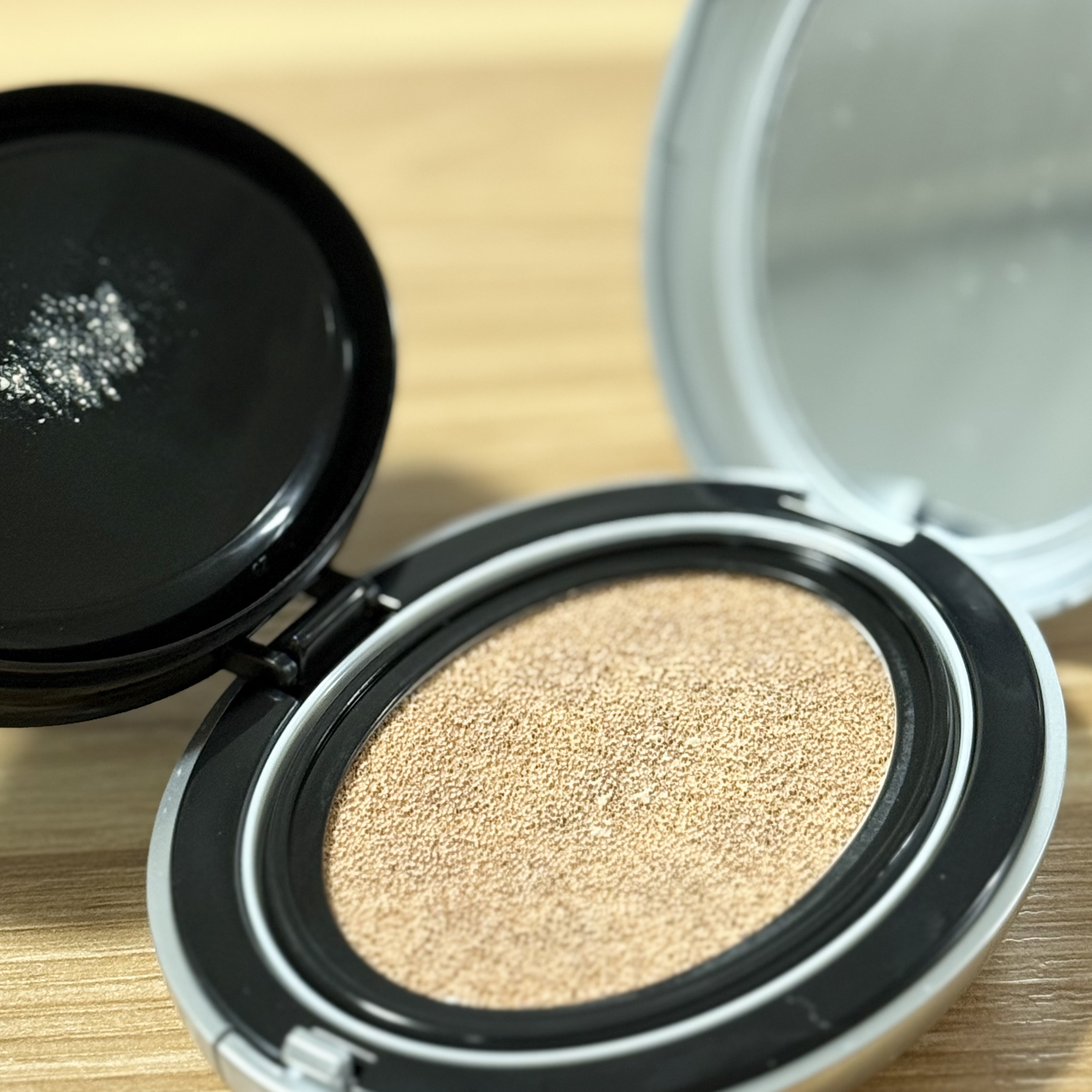 マスクフィットオーラクッション 23N サンド(SAND)/TIRTIR(ティルティル)/クッションファンデーションを使ったクチコミ（2枚目）