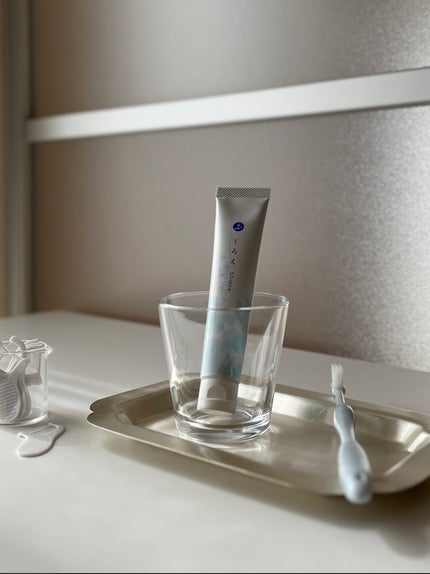 みうい❤︎フォロバ on LIPS 「薬用ホワイトニング歯磨きジェル◇しろえ◇#PRホワイトニングだ..」(1枚目)