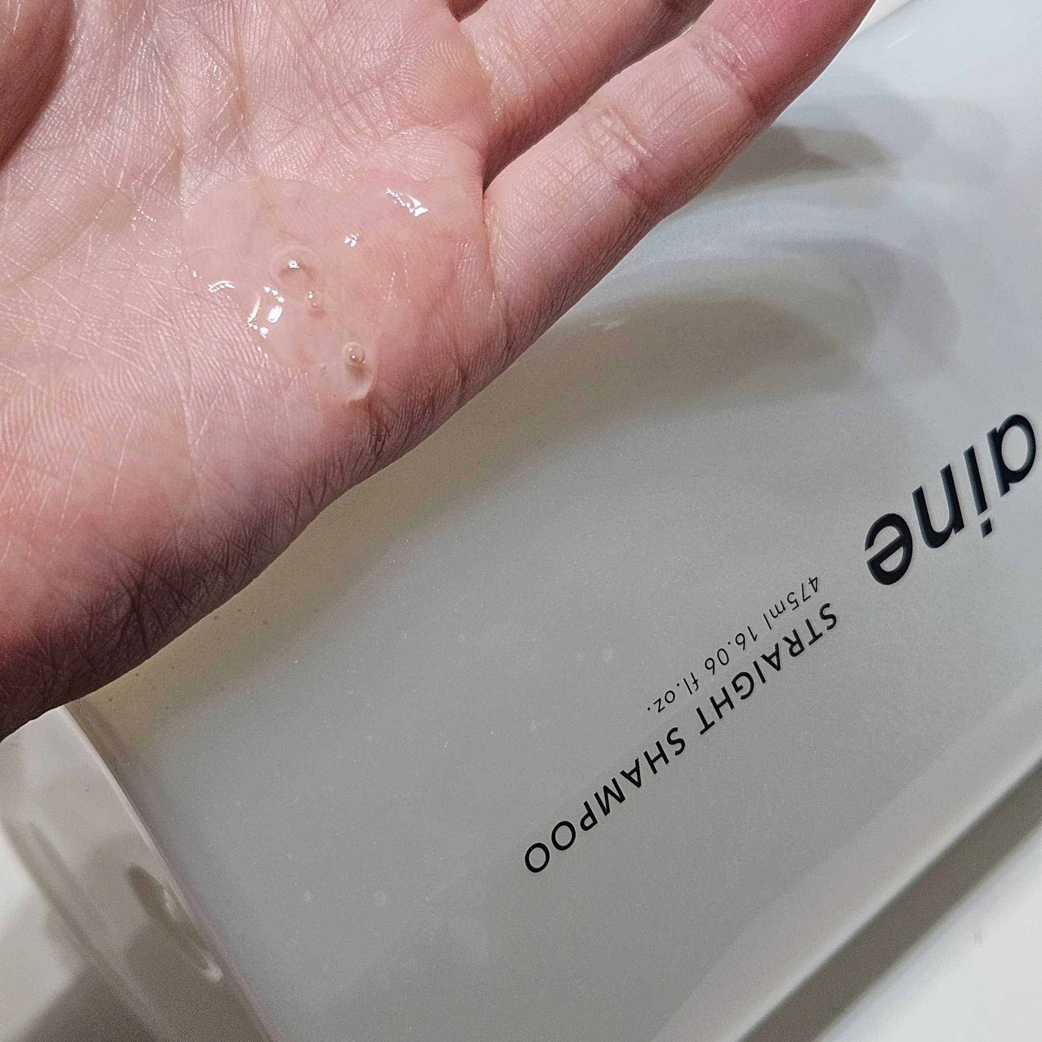 ストレートシャンプー/ストレートトリートメント ホワイトブロッサムの香り シャンプー/Straine/市販シャンプーを使ったクチコミ（3枚目）