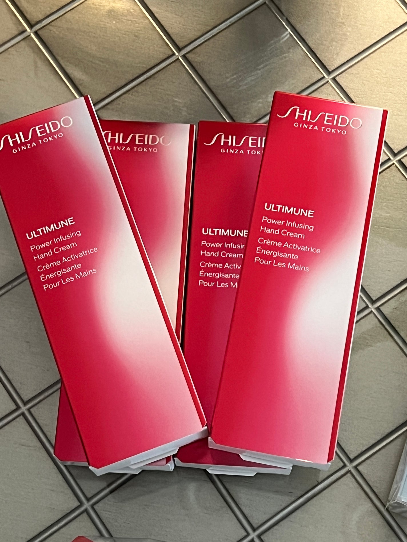 Sogol ðž on LIPS ããSHISEIDOULTIMUNEãã³ãã¯ãªãŒã ããªããã¹ããŸ..ãïŒ2æç®ïŒ